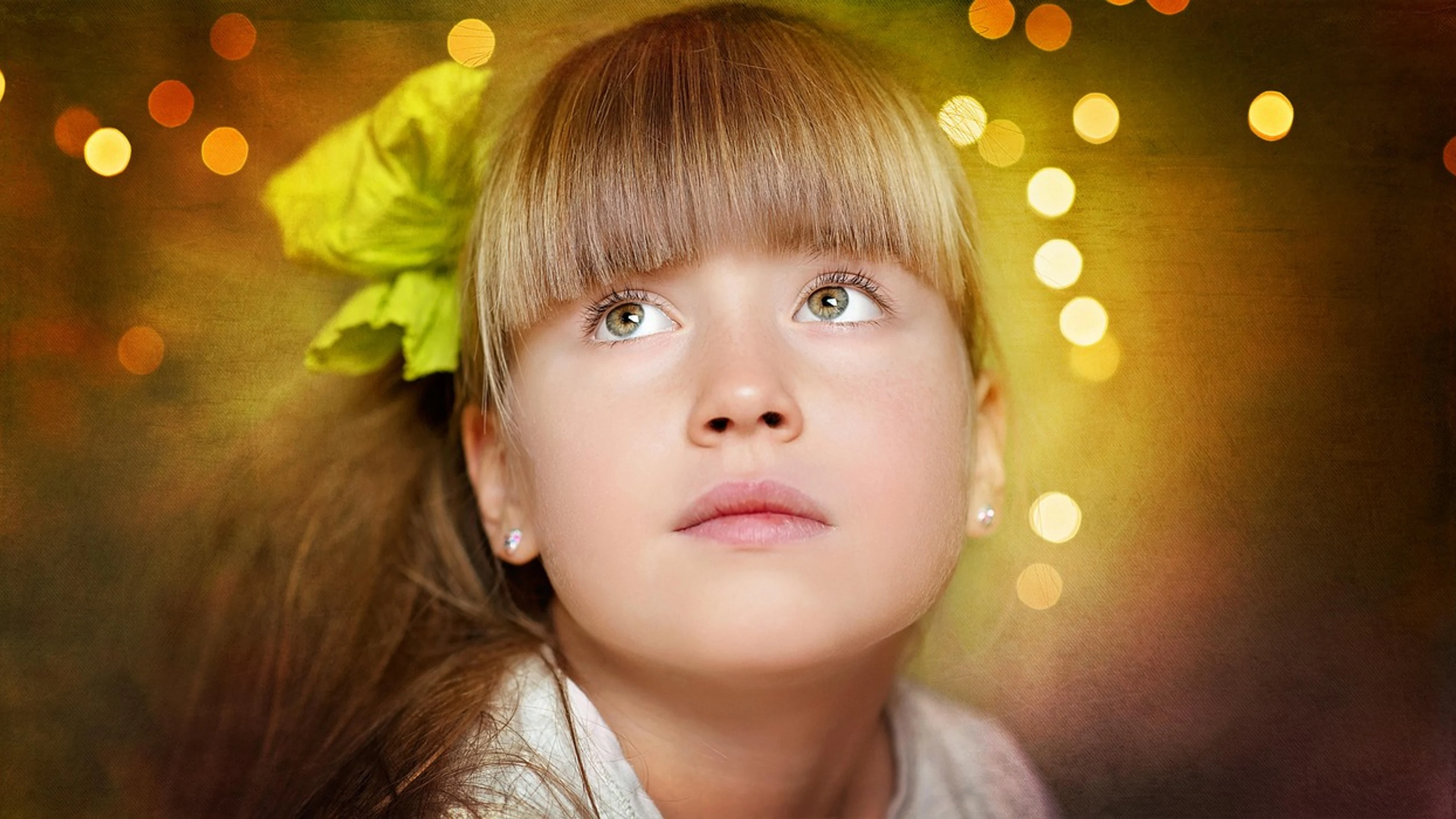 Human child girl - free 4K Ultra HD aesthetic wallpaper for desktop