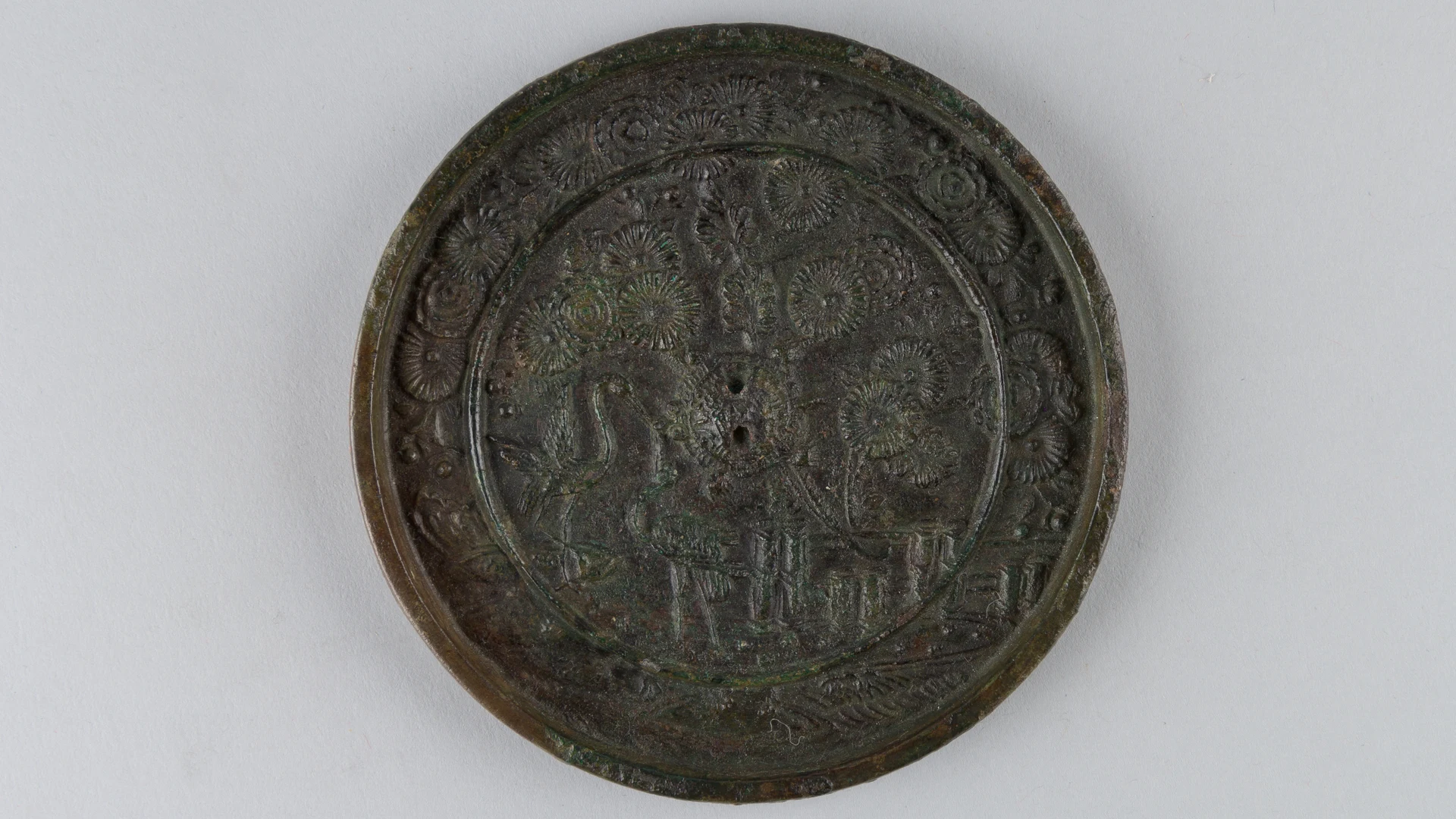 Mirror - free hd aesthetic wallpaper for desktop