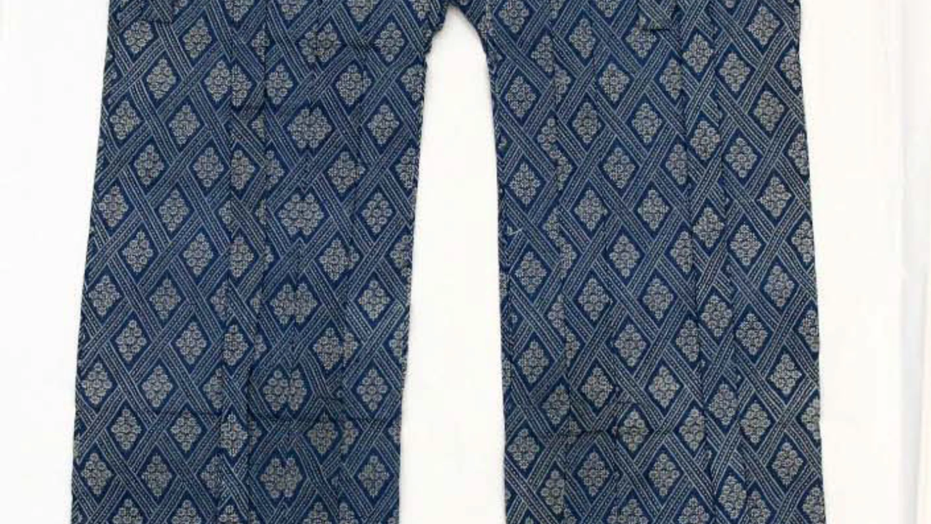 Trousers ("hakama") associated with Kyogen - free hd aesthetic wallpaper for desktop