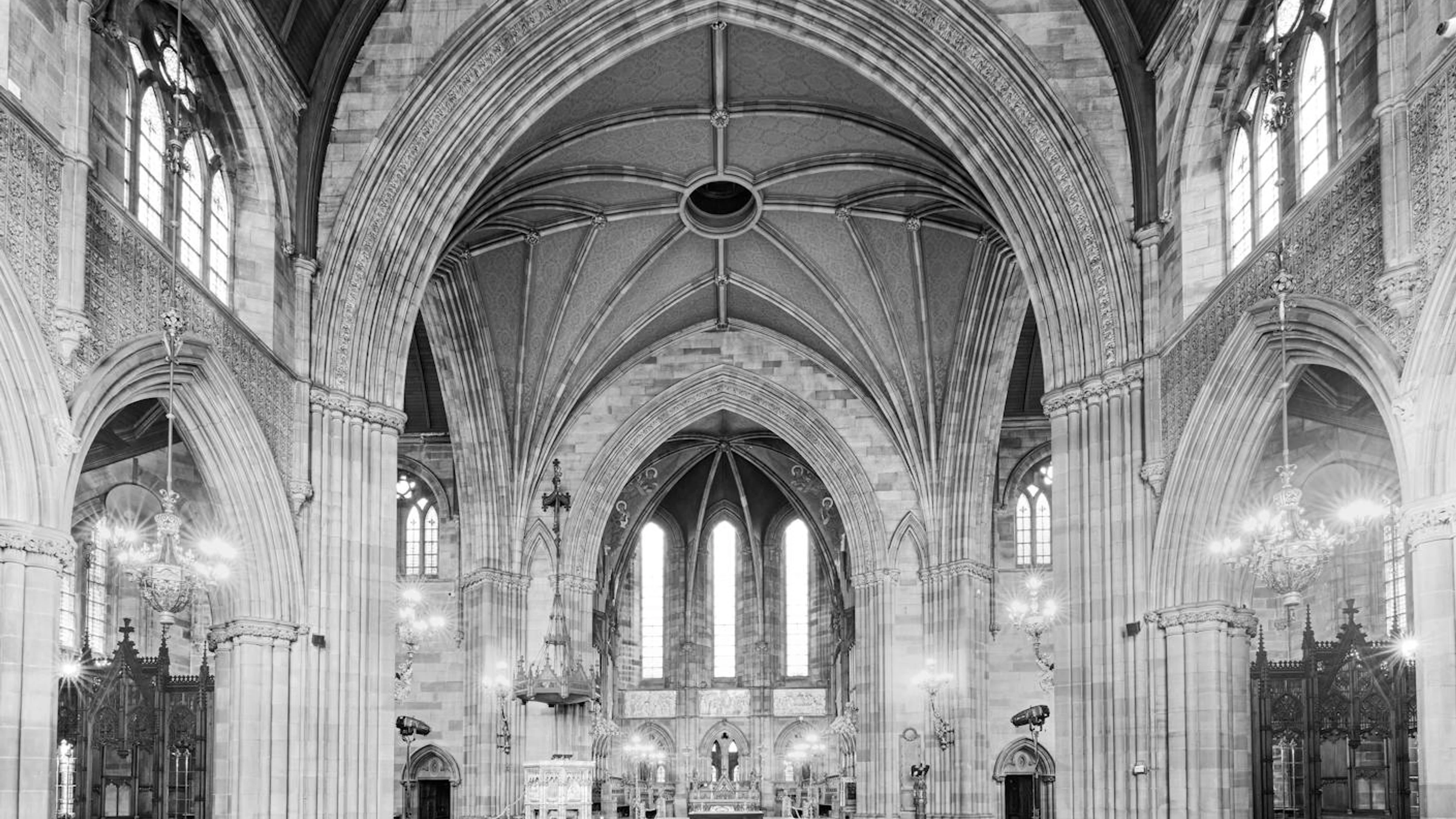 Black and white photo of a Gothic church interior in Scotland showcasing vaulted - free 4K Ultra HD architecture wallpaper for desktop