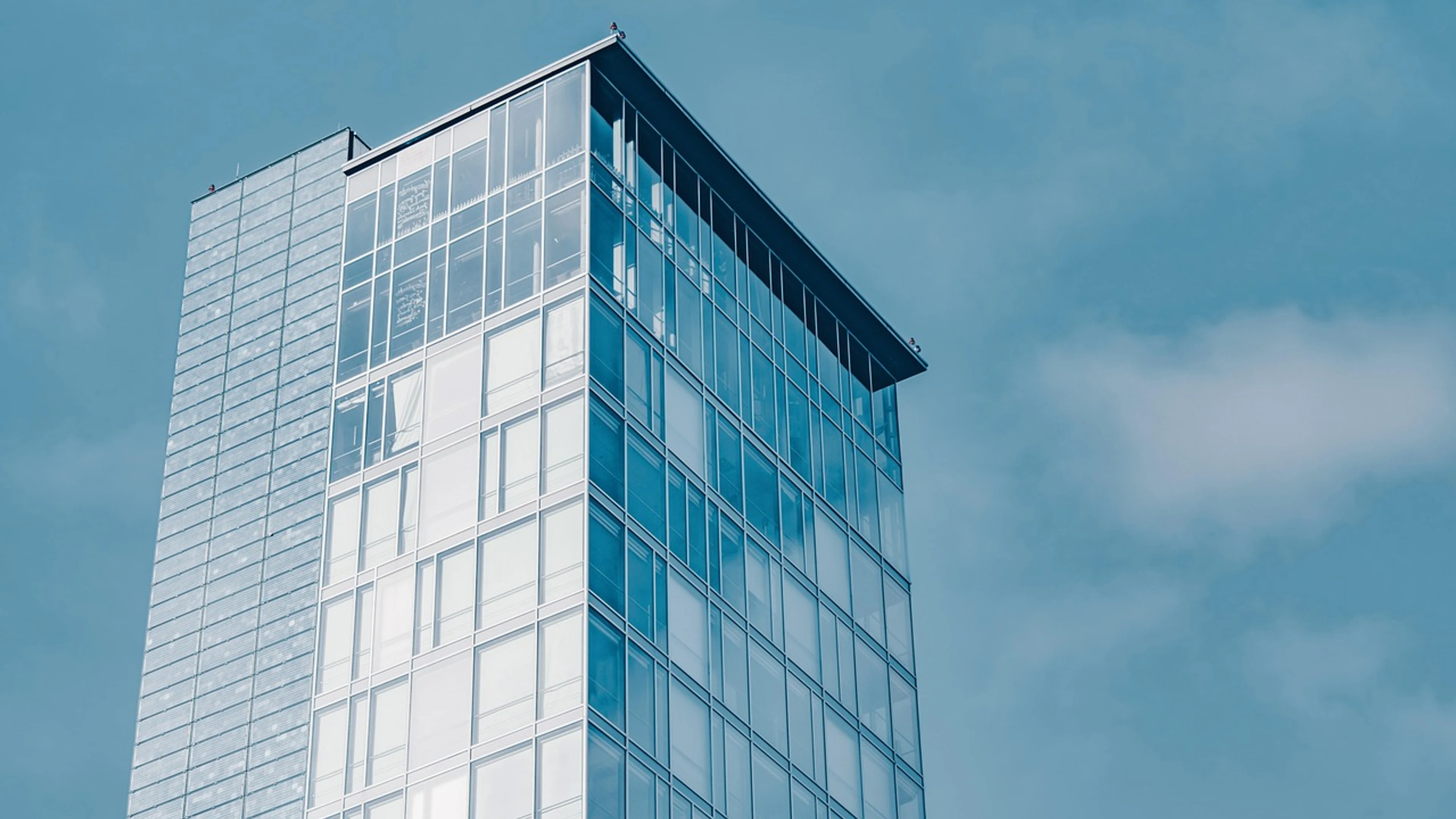 Building skyscraper nature - free 4K Ultra HD architecture wallpaper for desktop