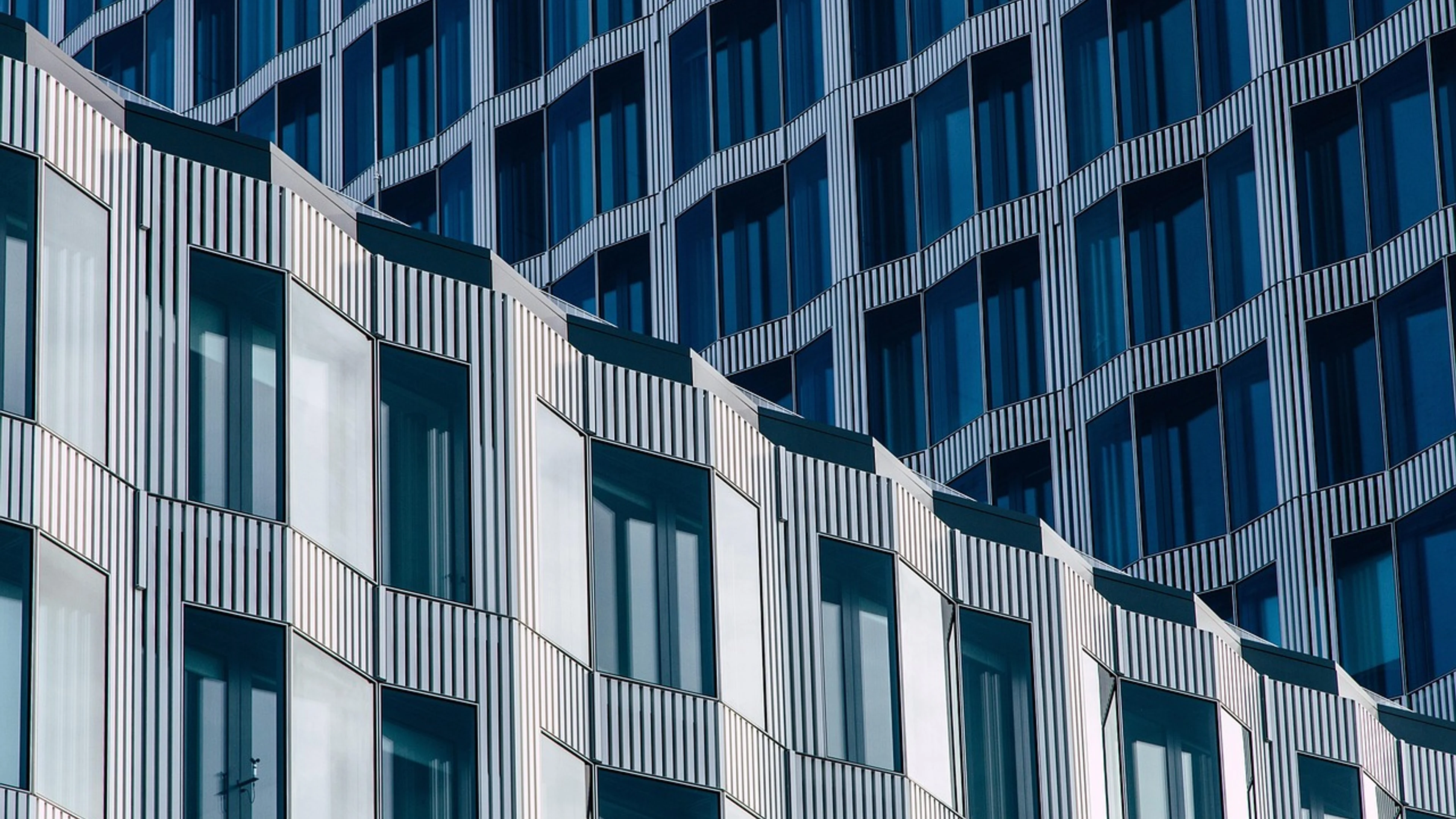 Facade building architecture - free 4K Ultra HD architecture wallpaper for desktop