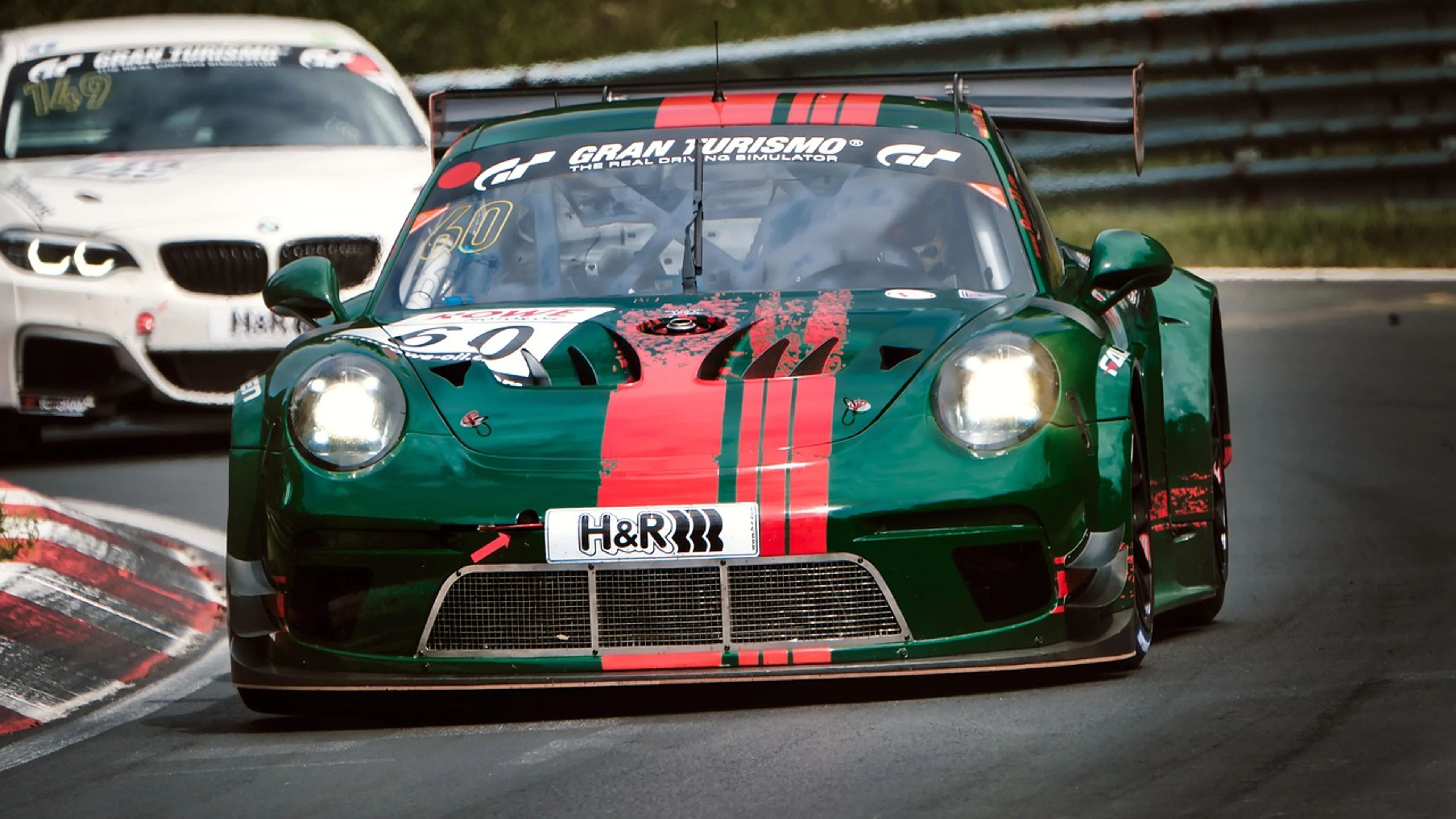 Car racing motorsport race track - free 4K Ultra HD cars wallpaper for desktop