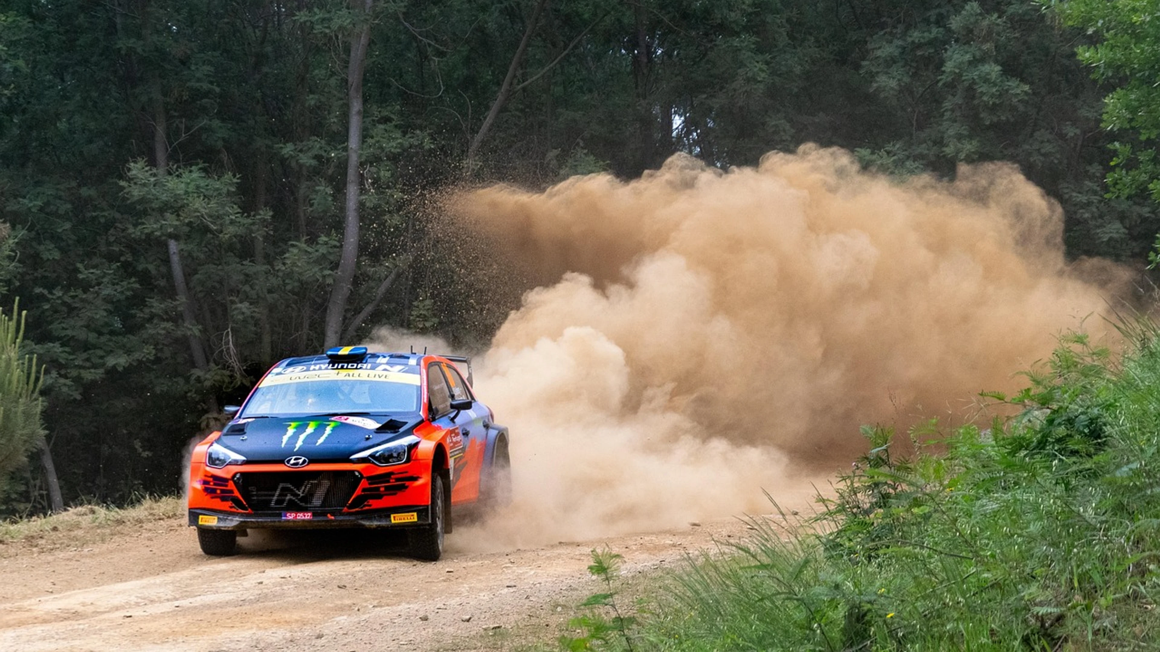 Rally car speed - free 4K Ultra HD cars wallpaper for desktop