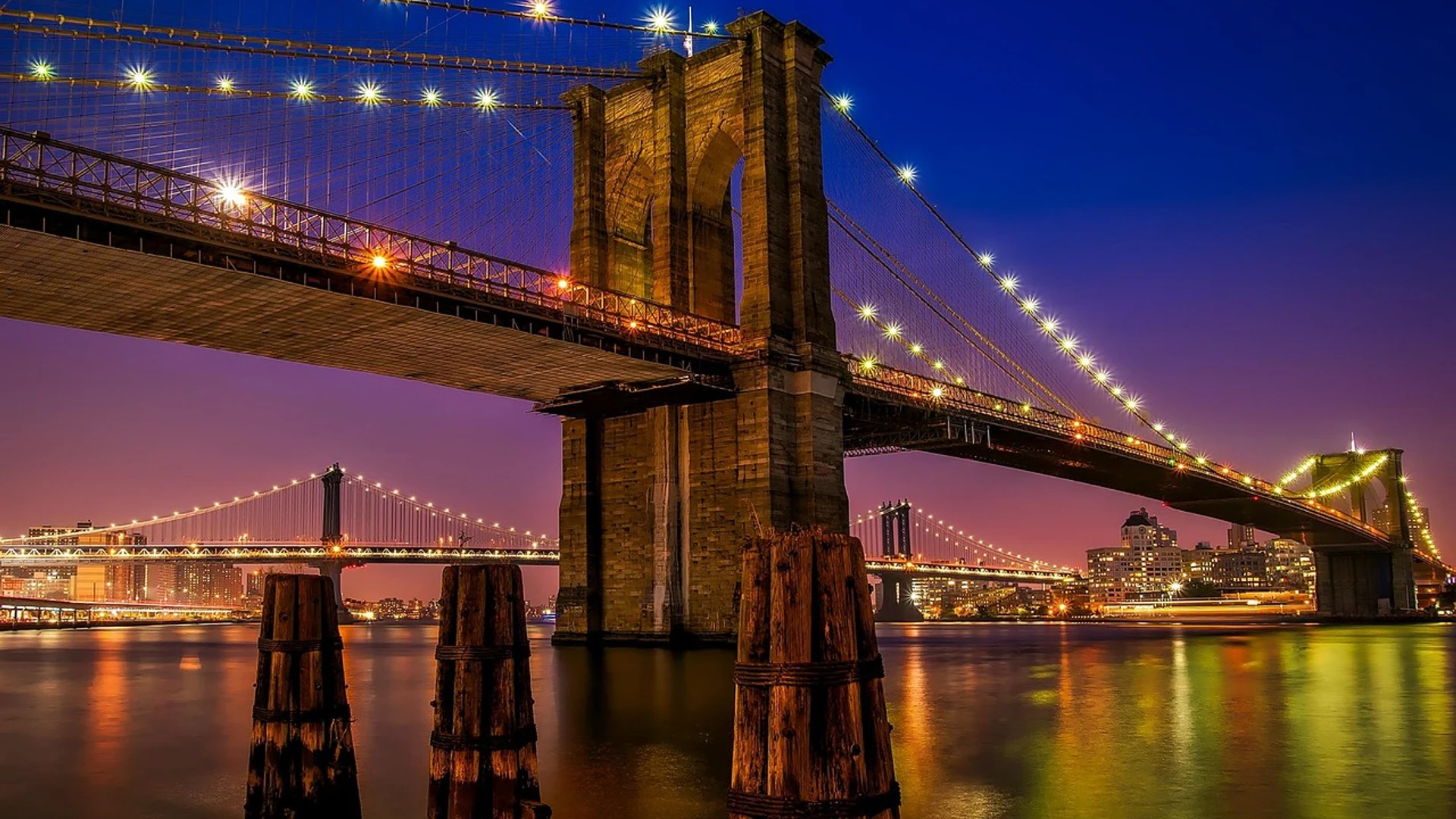 Brooklyn bridge river illuminated - free hd city wallpaper for desktop