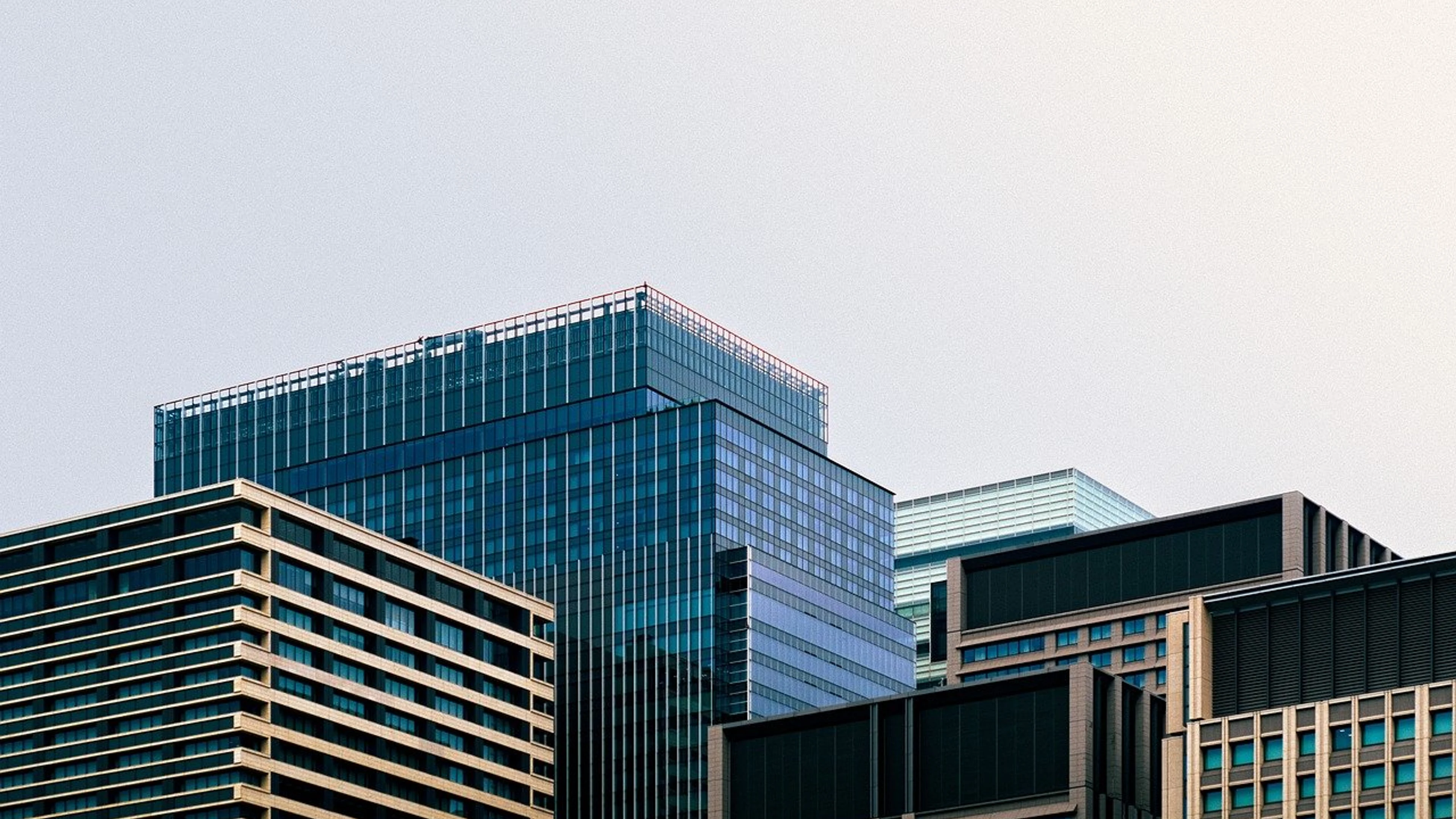 Building office nature - free 4K Ultra HD city wallpaper for desktop