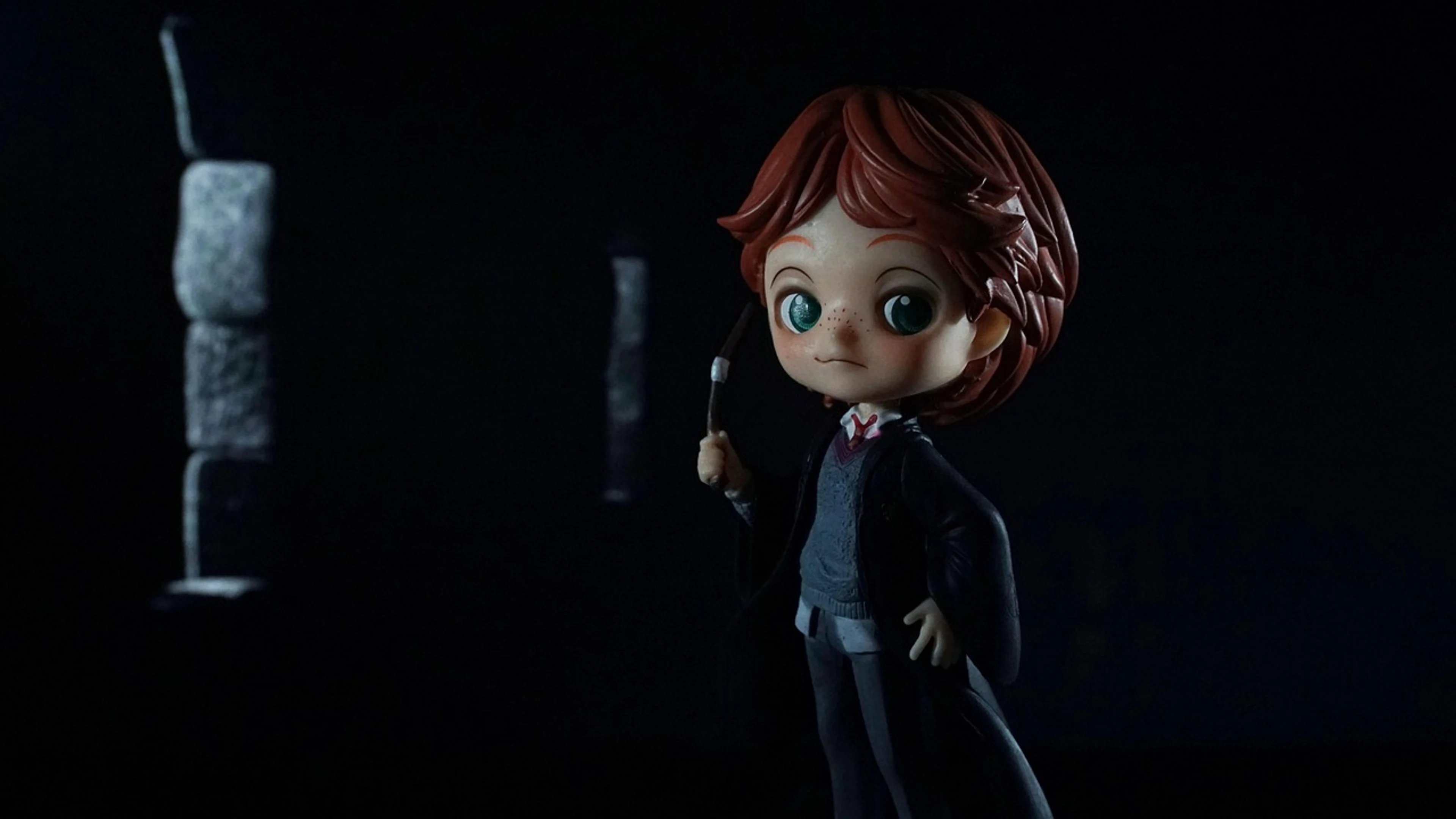 Toy harrypotter boy - free 4K Ultra HD dark wallpaper for desktop