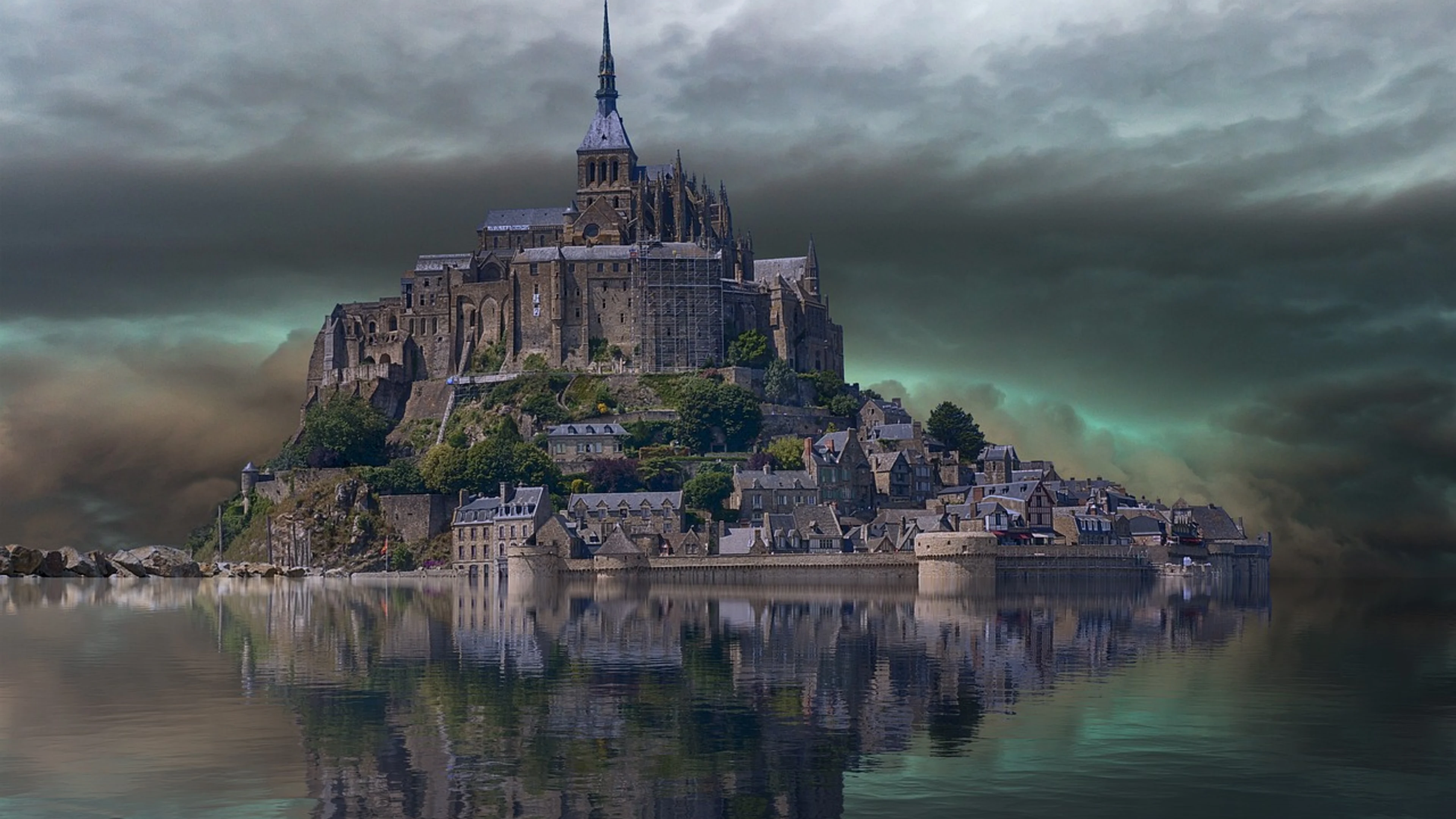 Fantasy landscape lake - free 4K Ultra HD fantasy wallpaper for desktop