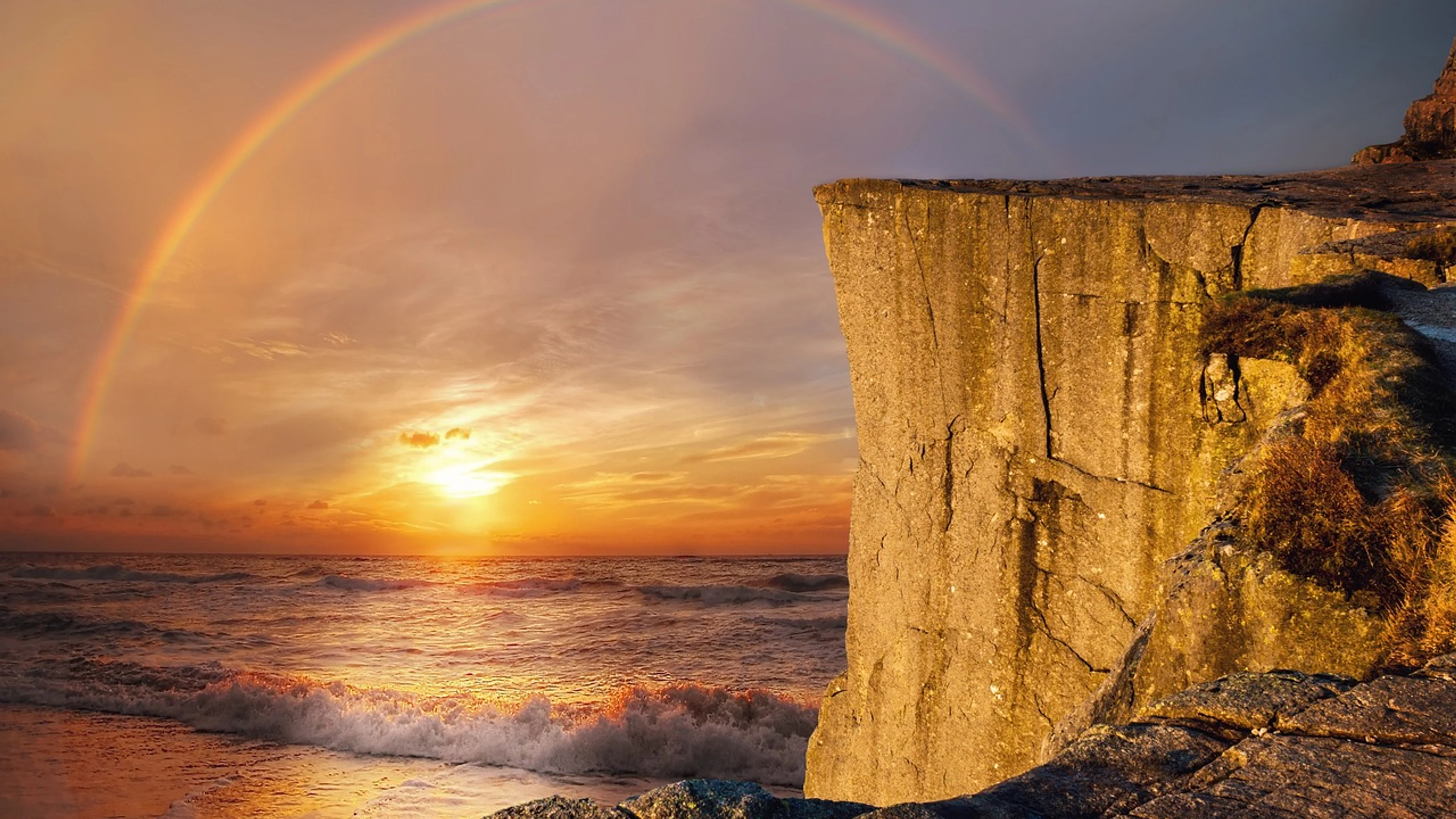 Landscape fantasy sea - free 4K Ultra HD fantasy wallpaper for desktop