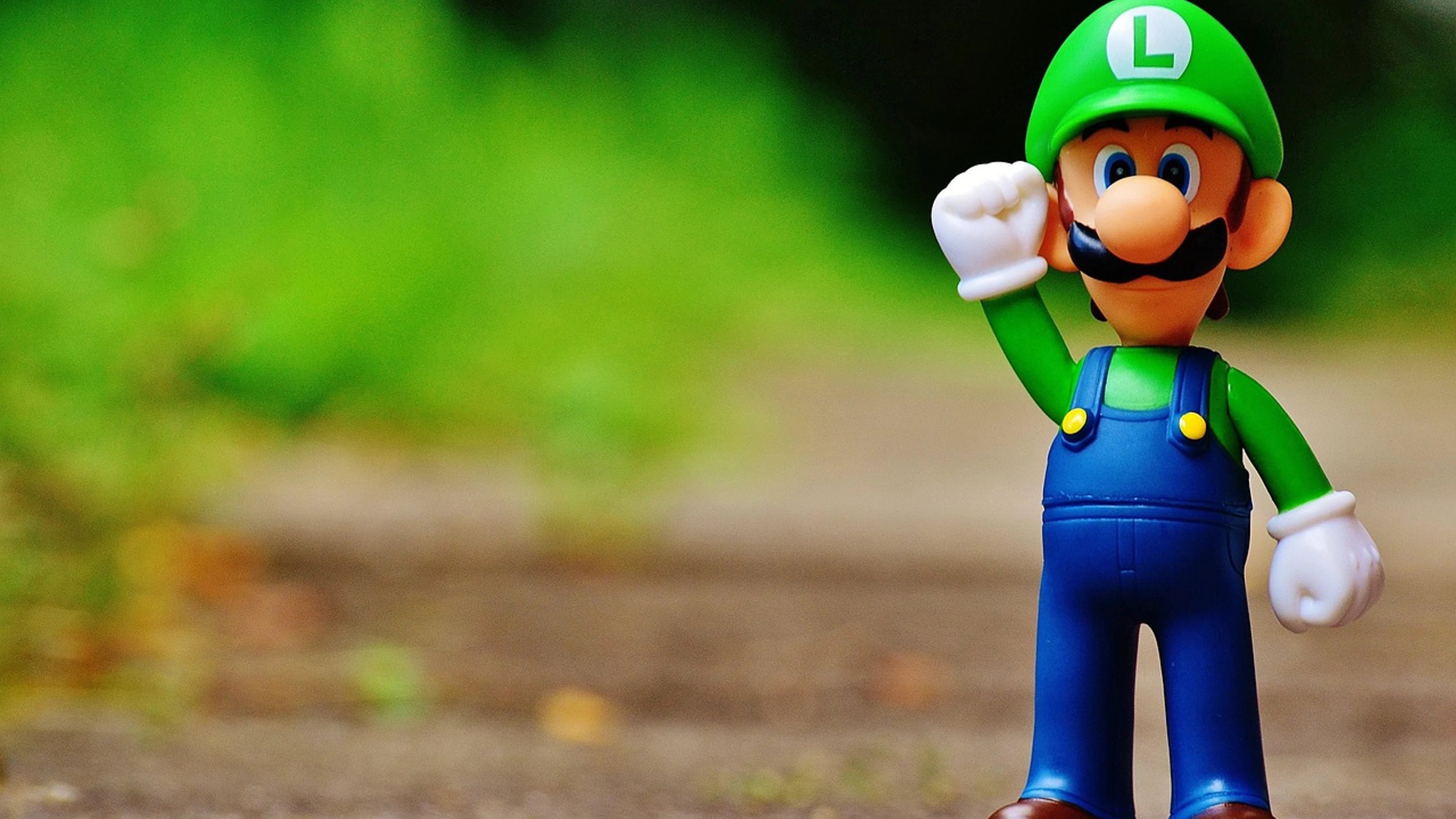 Luigi figure game - free 4K Ultra HD gaming wallpaper for desktop
