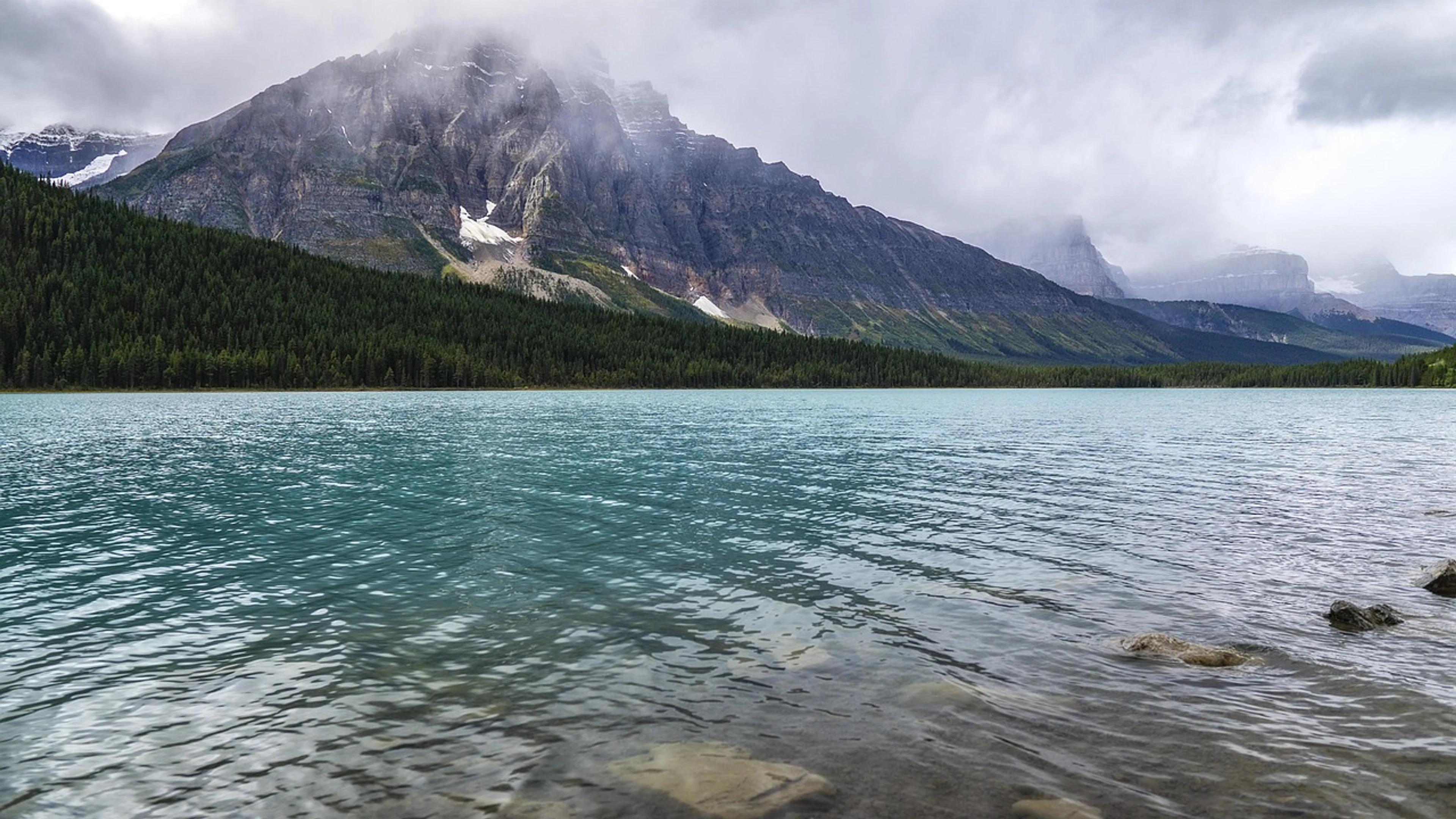 Lake mountain rocky mountains - free 4K Ultra HD mountain wallpaper for desktop