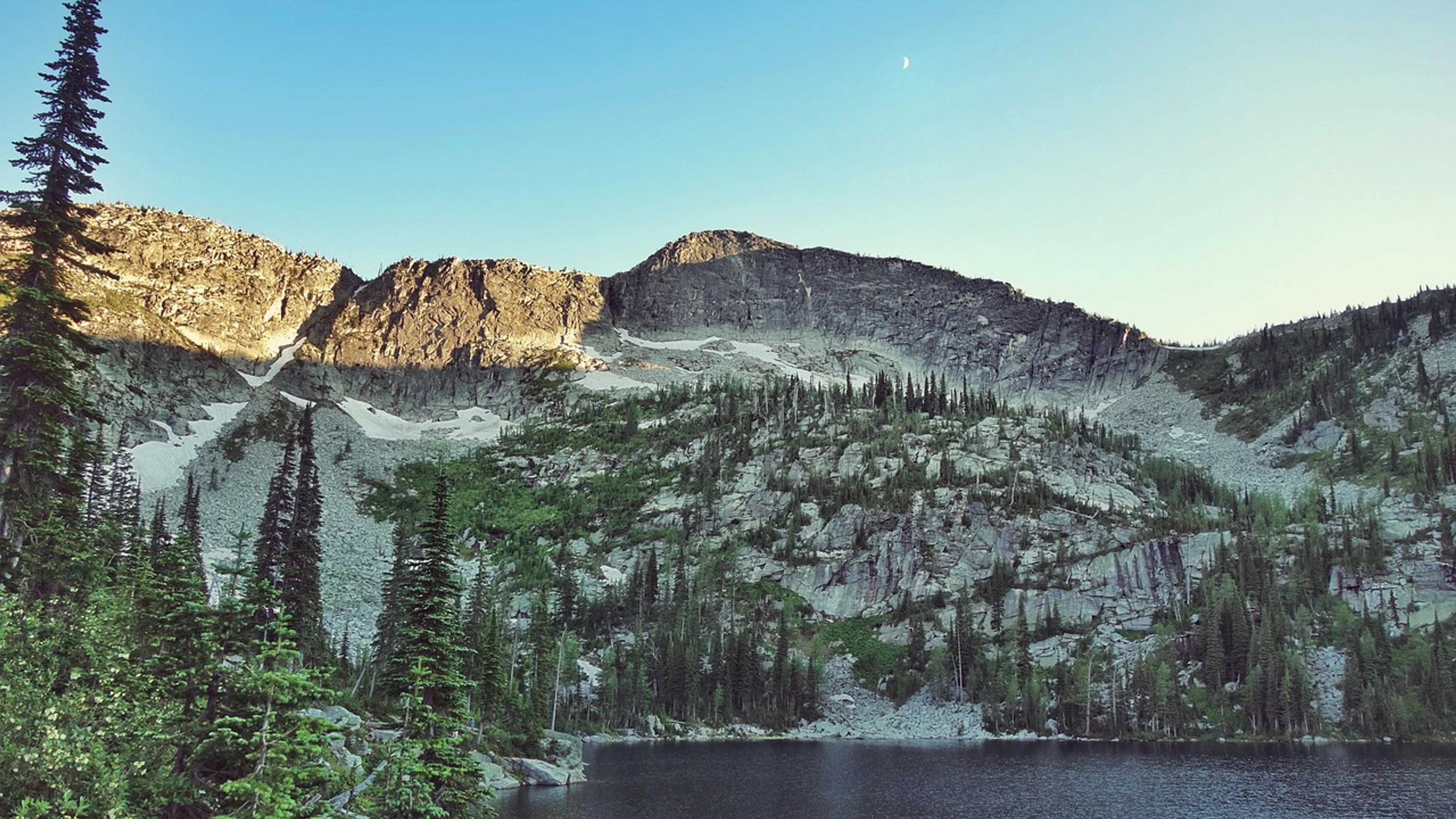 Mountain lake mountains - free 4K Ultra HD mountain wallpaper for desktop