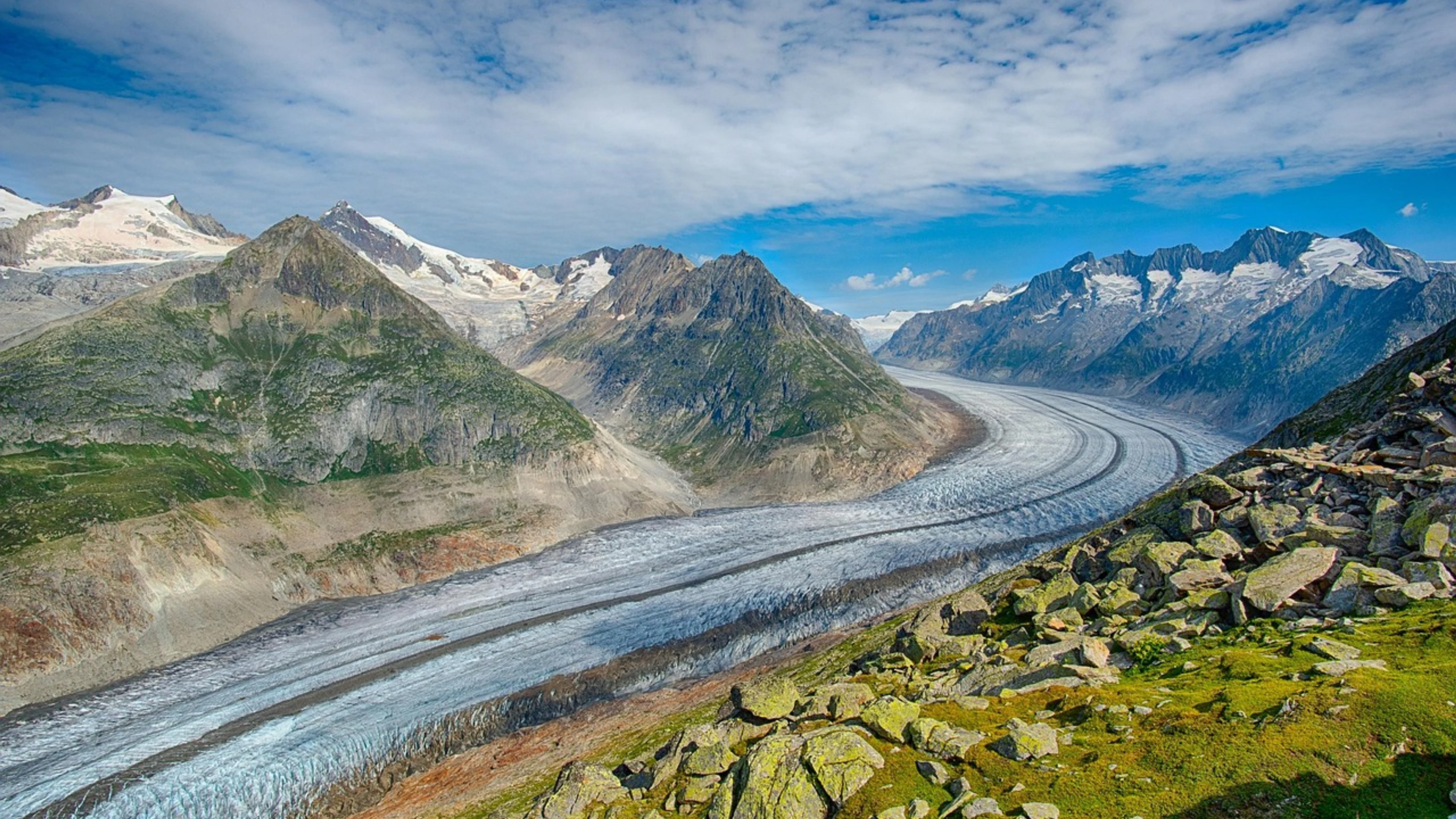 Mountainous mountain landscape mountains - free 4K Ultra HD mountain wallpaper for desktop