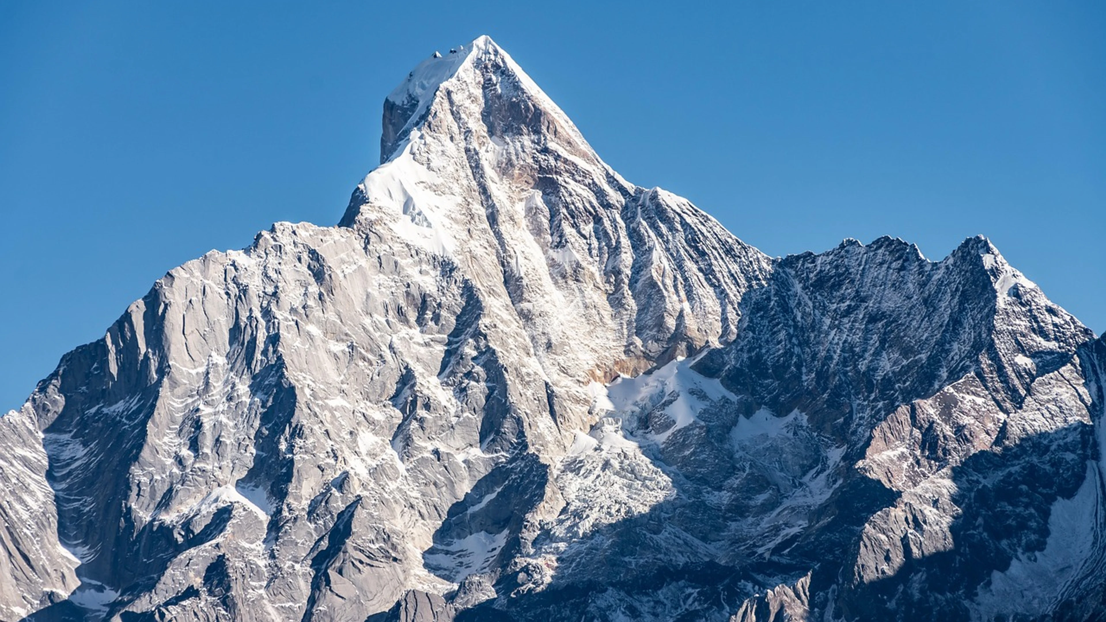 Siguniang mountain yaomeifeng mountain - free 4K Ultra HD mountain wallpaper for desktop