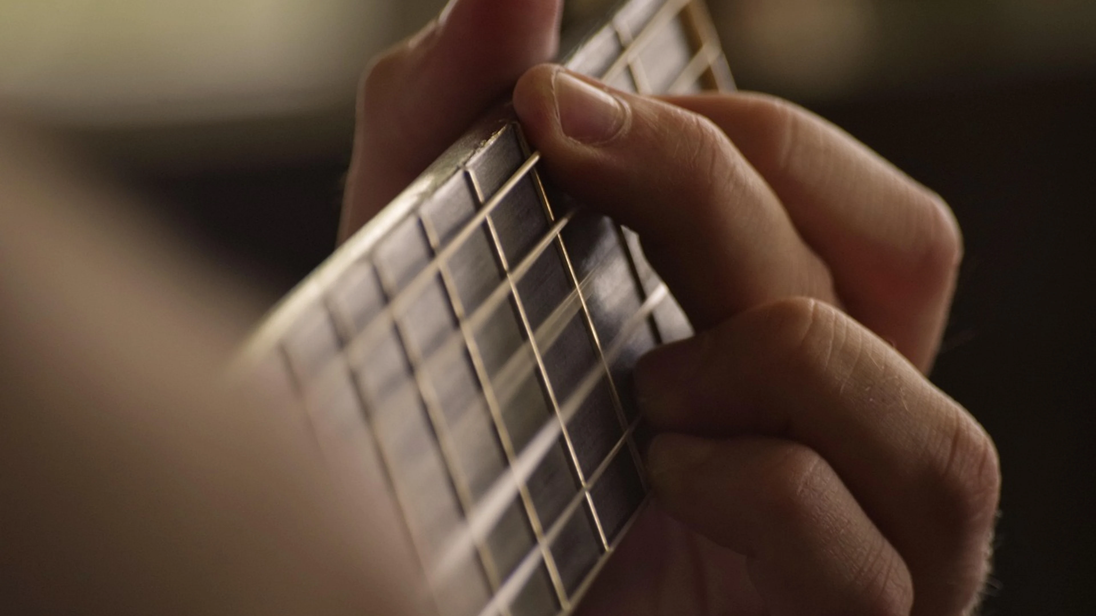 Guitar music strings - free 4K Ultra HD music wallpaper for desktop