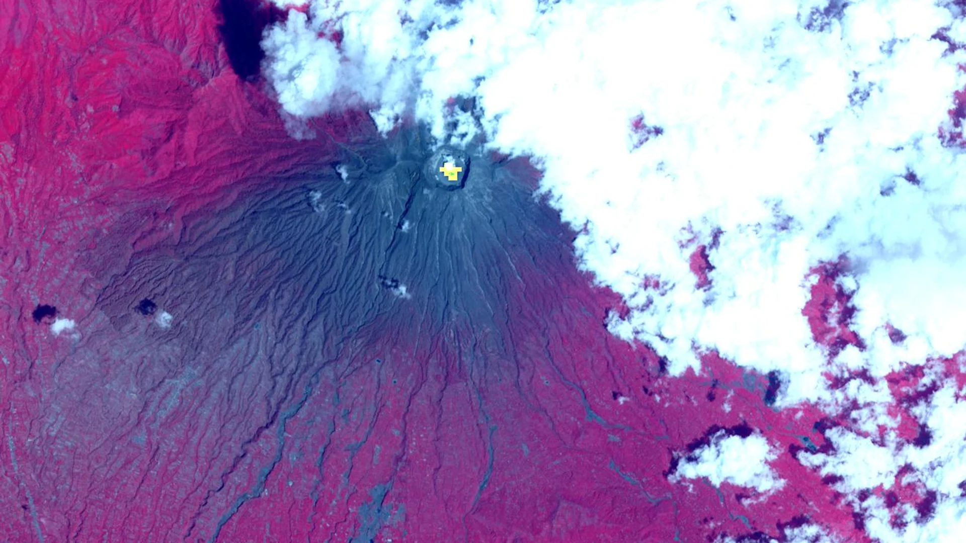 Indonesia's Active Mount Agung Volcano Imaged by NASA Spacecraft - free hd nature wallpaper for desktop