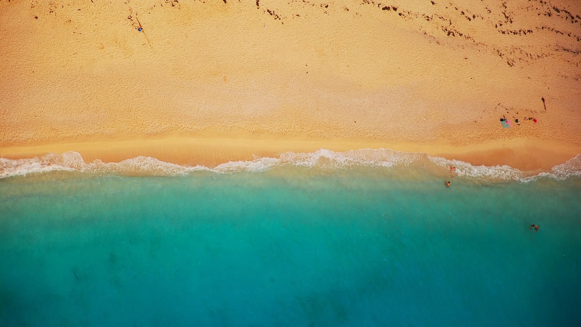 Beach shoreline aerial view - free hd ocean wallpaper for desktop