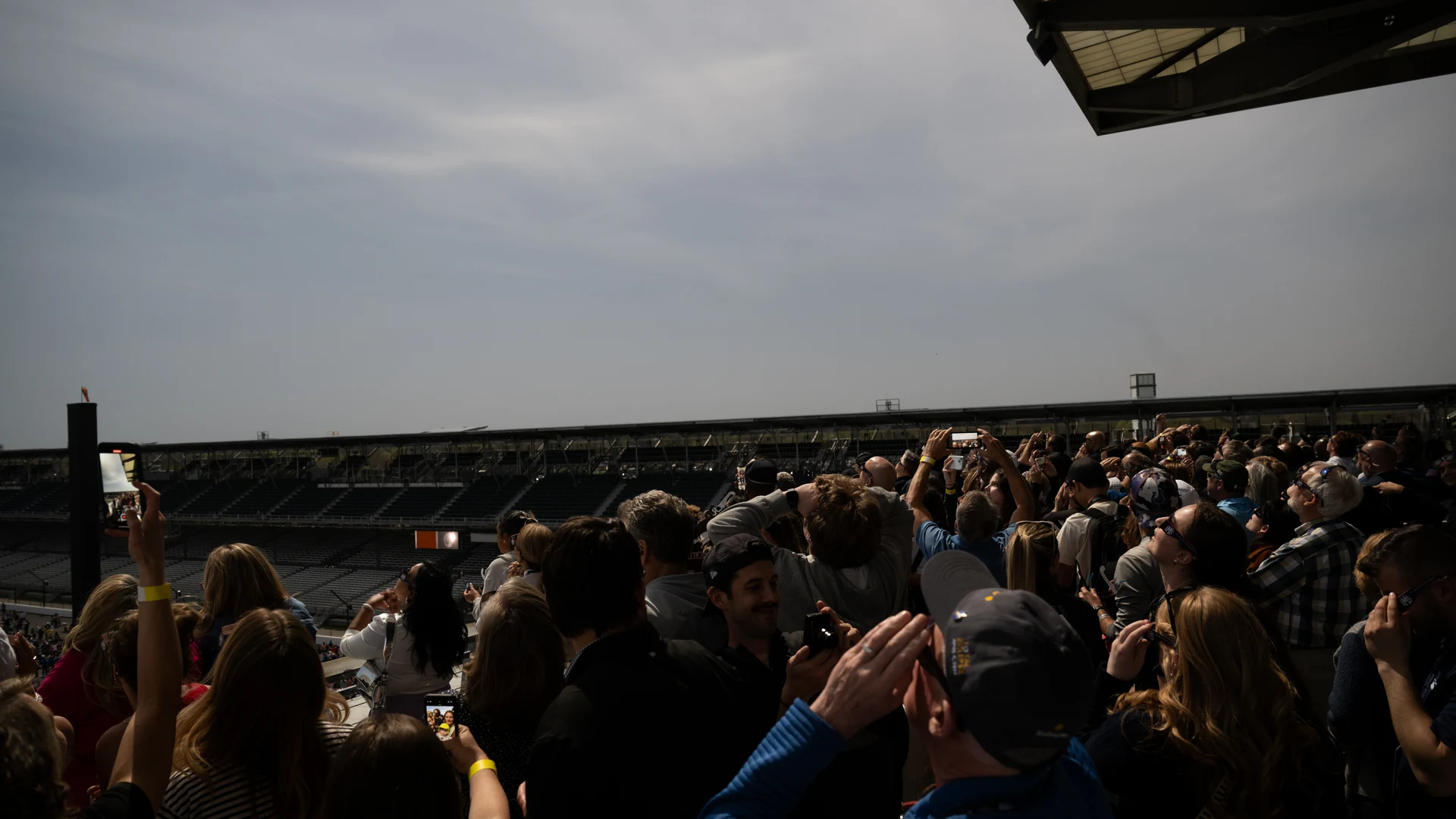 2024 Total Solar Eclipse - free hd space wallpaper for desktop