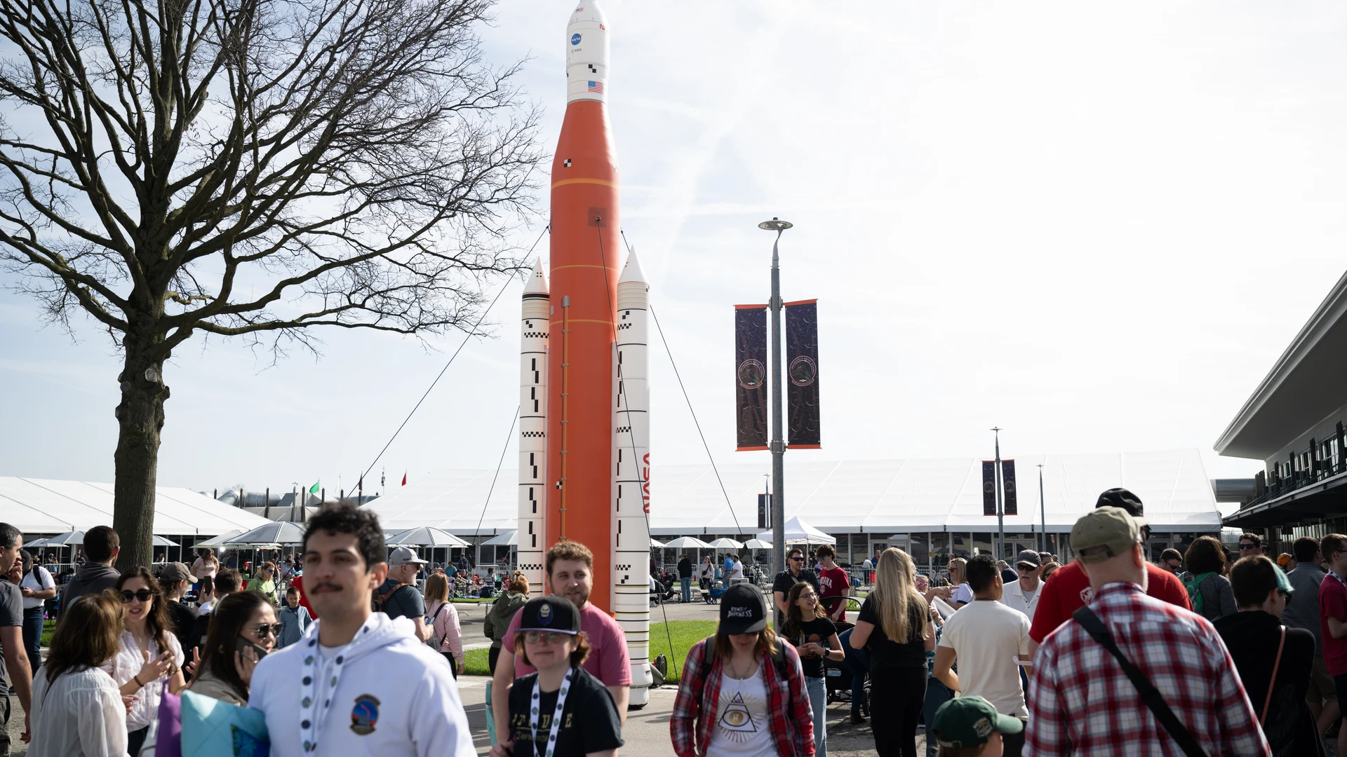 2024 Total Solar Eclipse - free hd space wallpaper for desktop