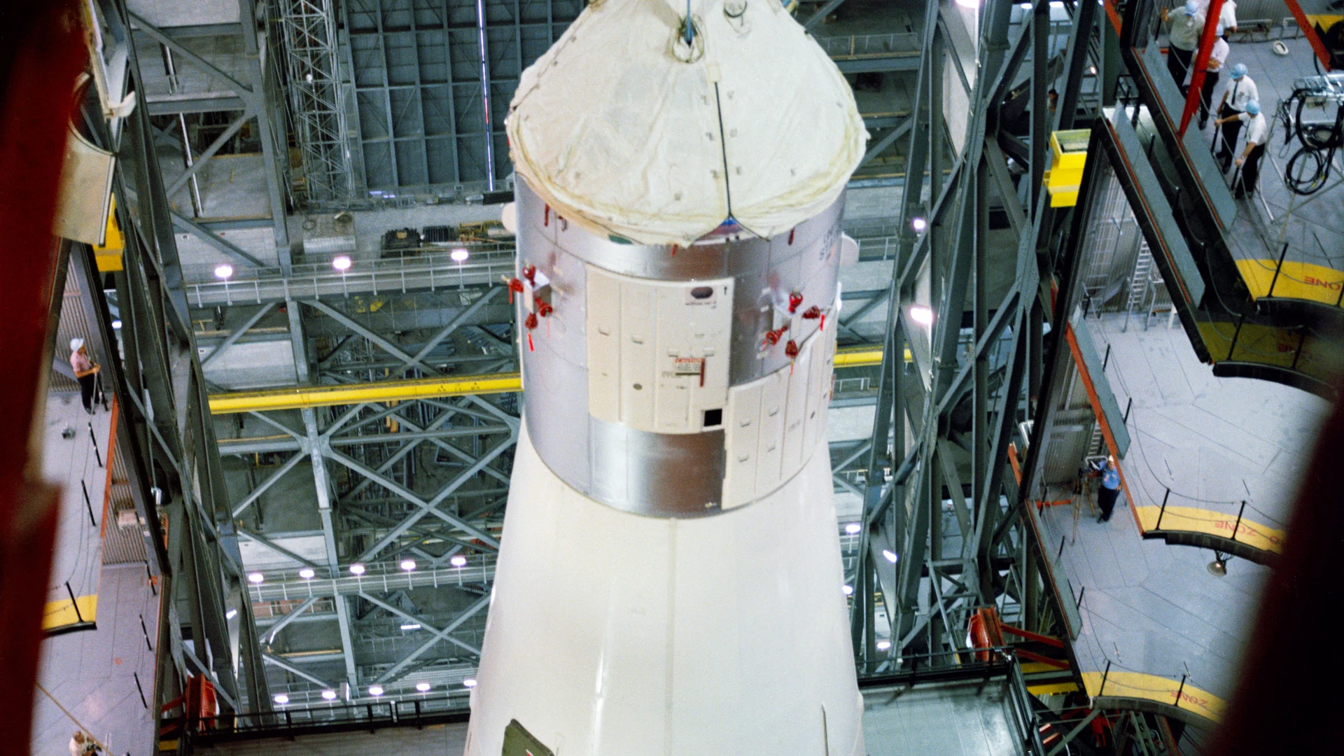 APOLLO SPACECRAFT 017 - VERTICAL ASSEMBLY BLDG. (VAB) - KSC - free hd space wallpaper for desktop