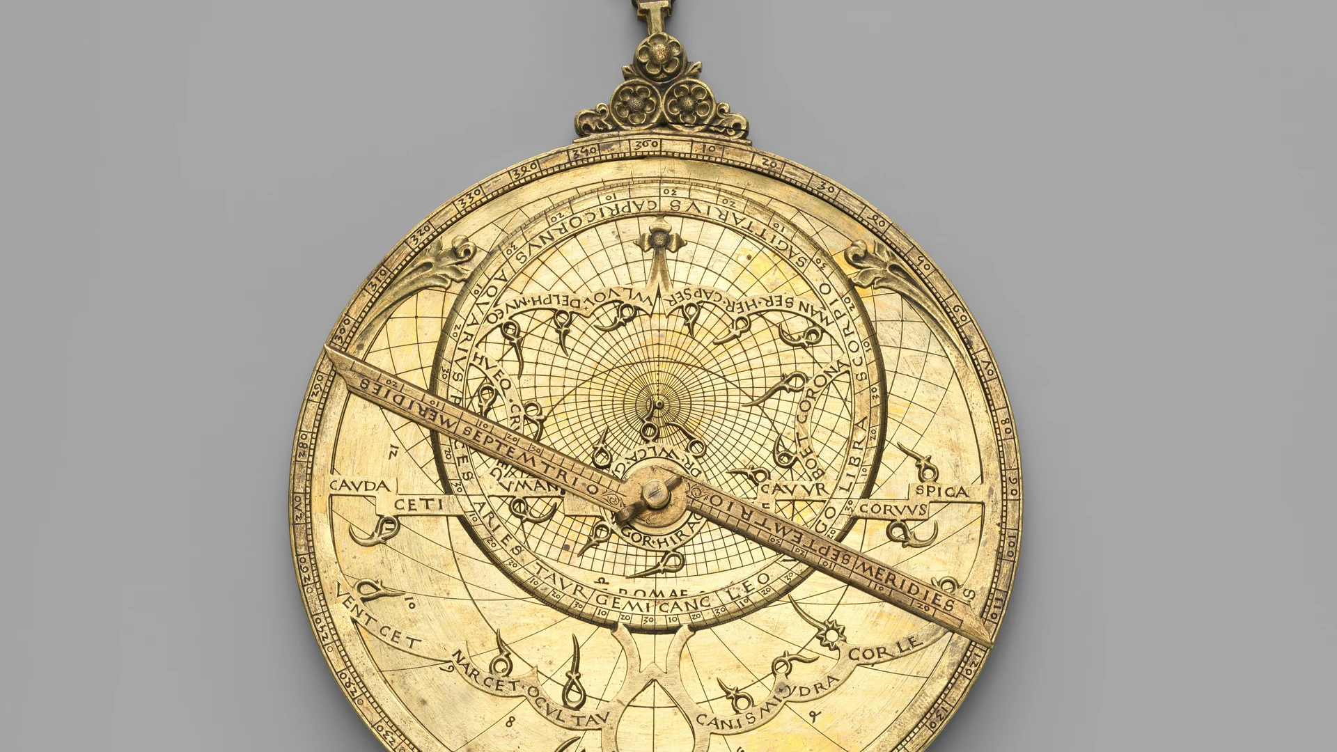 Astrolabe - free hd space wallpaper for desktop