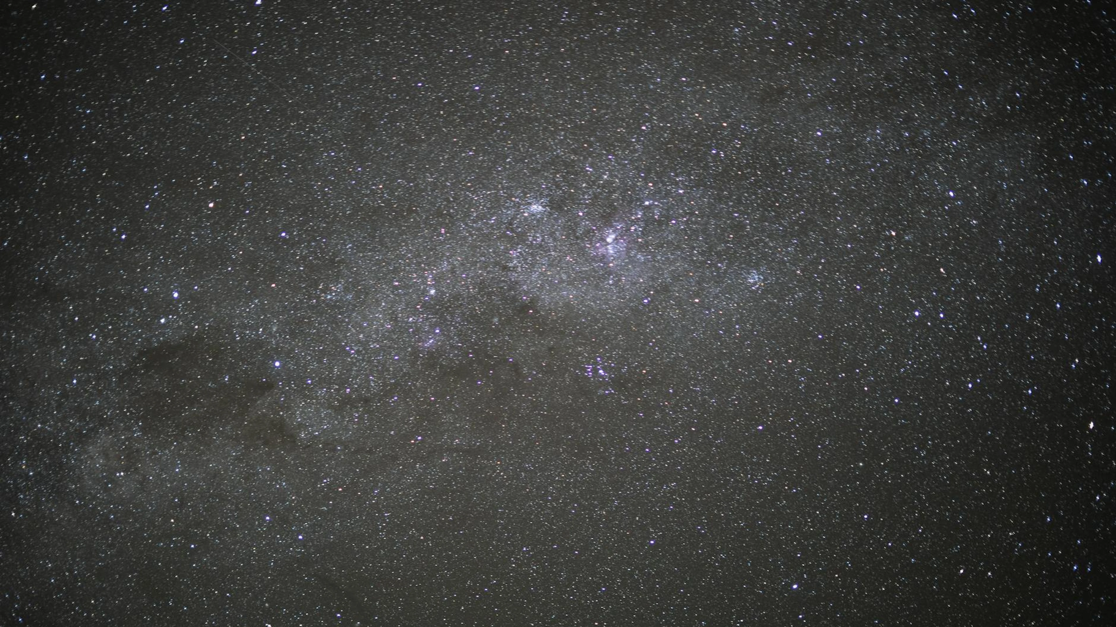 Breathtaking view of the Milky Way galaxy on a clear night in San Carlos de Bari - free 4K Ultra HD space wallpaper for desktop