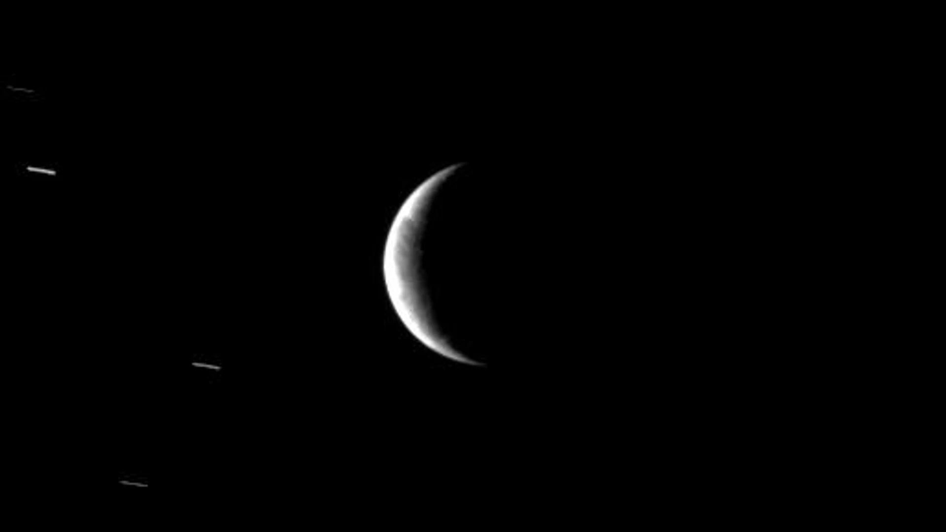 Crescent of Changing Terrain - free hd space wallpaper for desktop