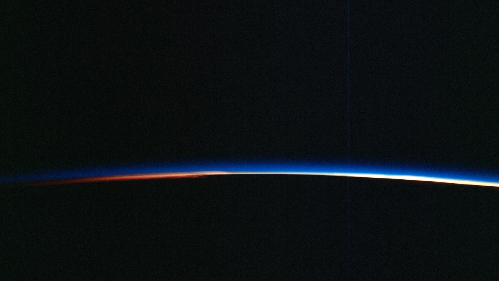 Earth's limb at sunrise as seen from the Gemini 9-A spacecraft - free hd space wallpaper for desktop