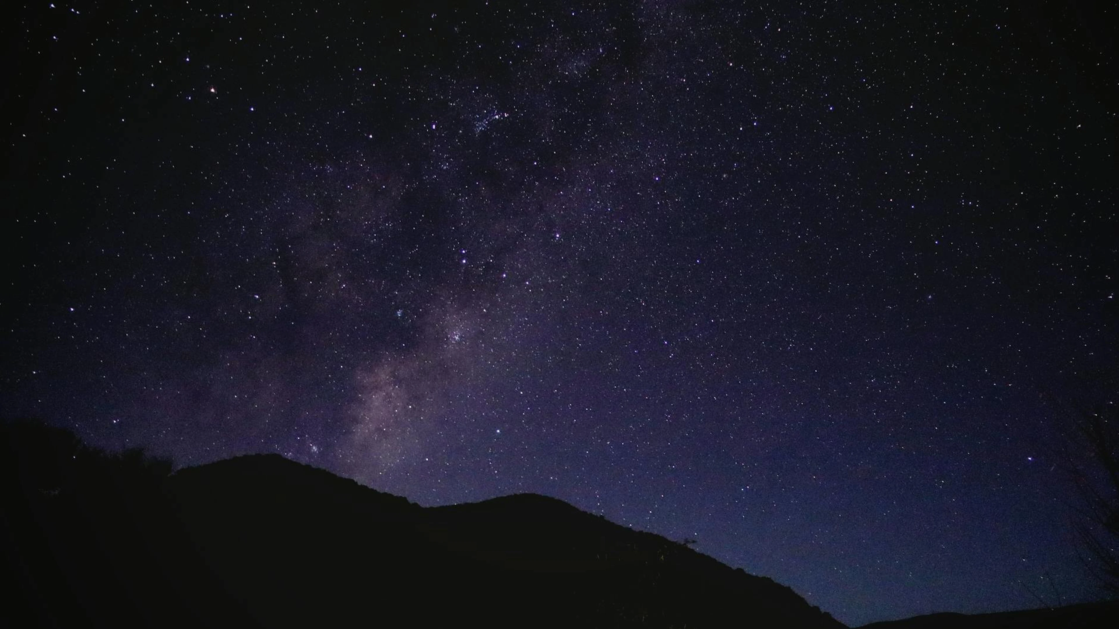 Gorgeous view of the Milky Way galaxy illuminating the night sky over a South Af - free 4K Ultra HD space wallpaper for desktop