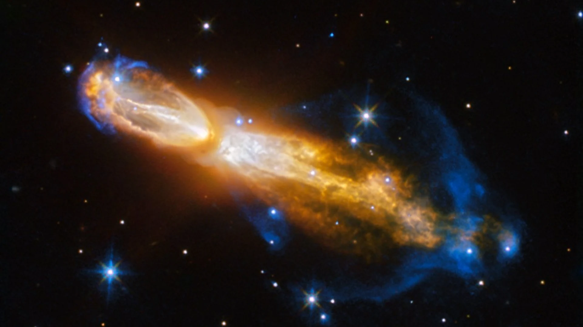 Hubble sniffs out a brilliant star death in a “rotten egg” nebula - free hd space wallpaper for desktop