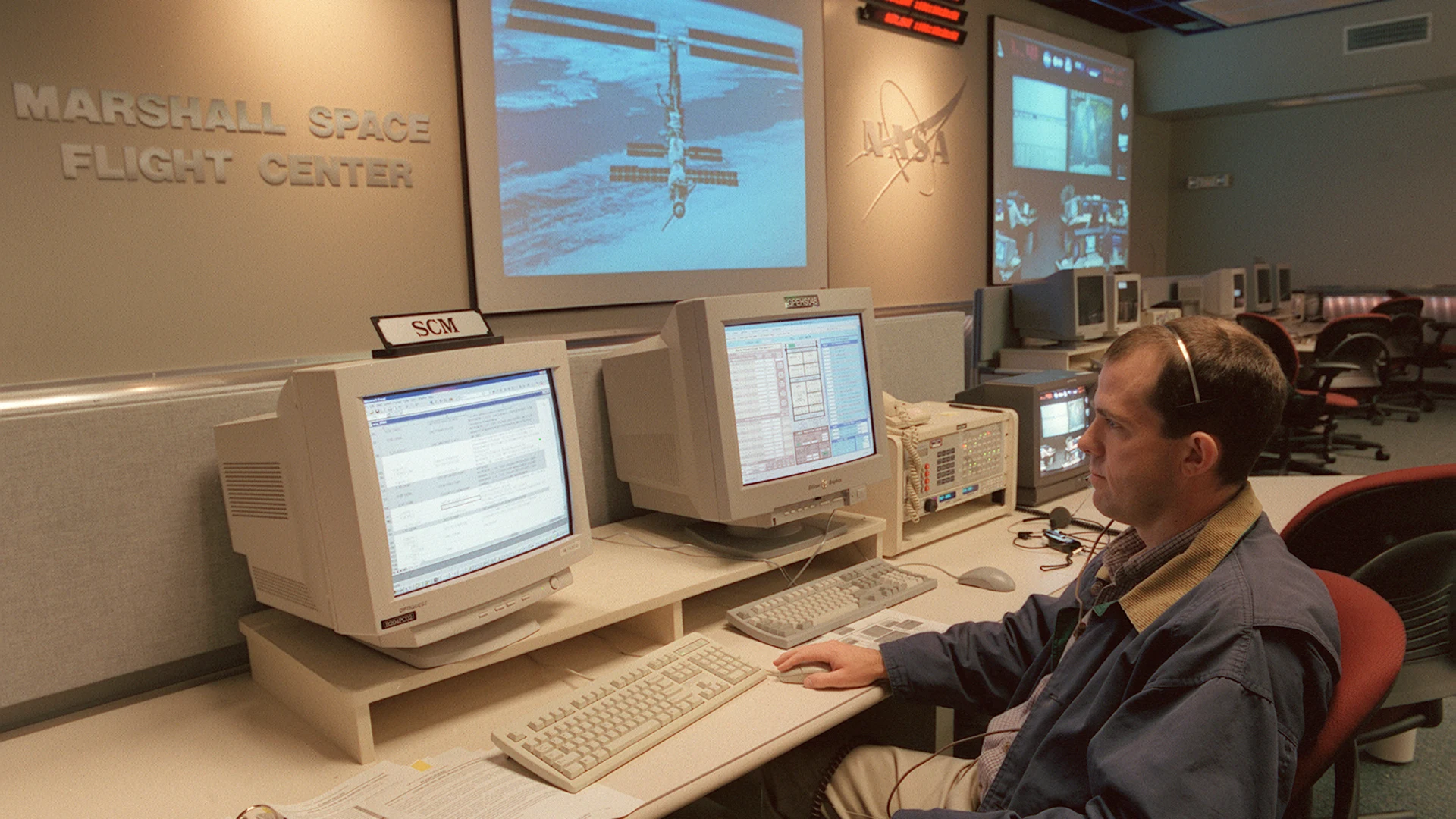 International Space Station (ISS) - free hd space wallpaper for desktop