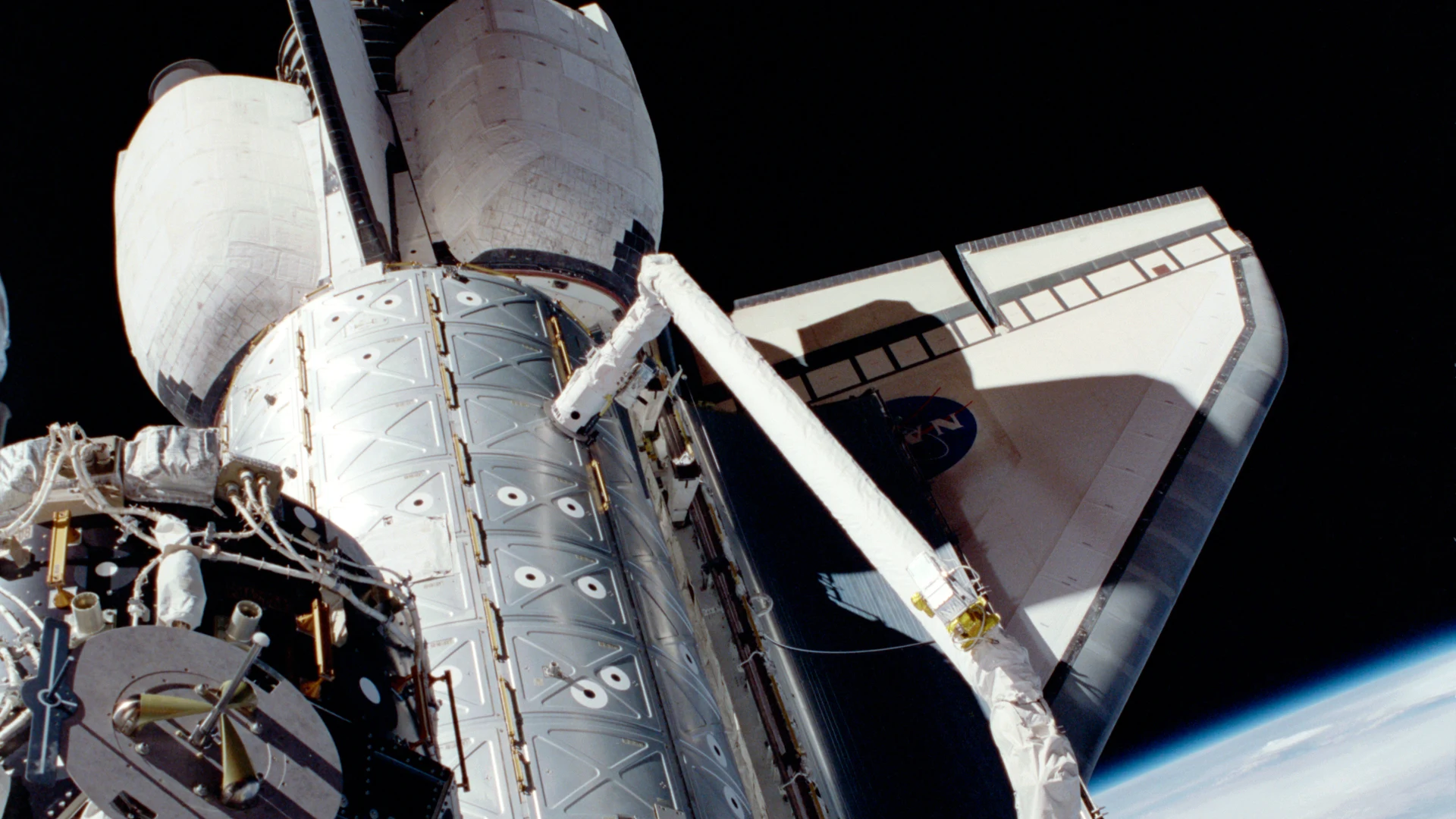 International Space Station (ISS) - free hd space wallpaper for desktop