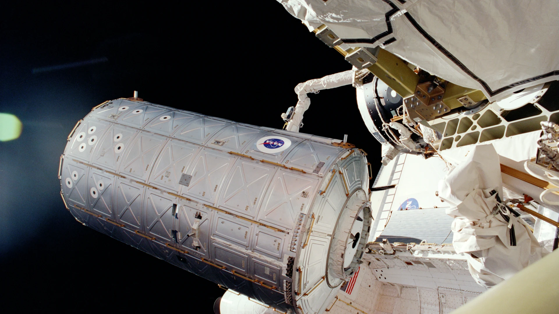 International Space Station (ISS) - free hd space wallpaper for desktop