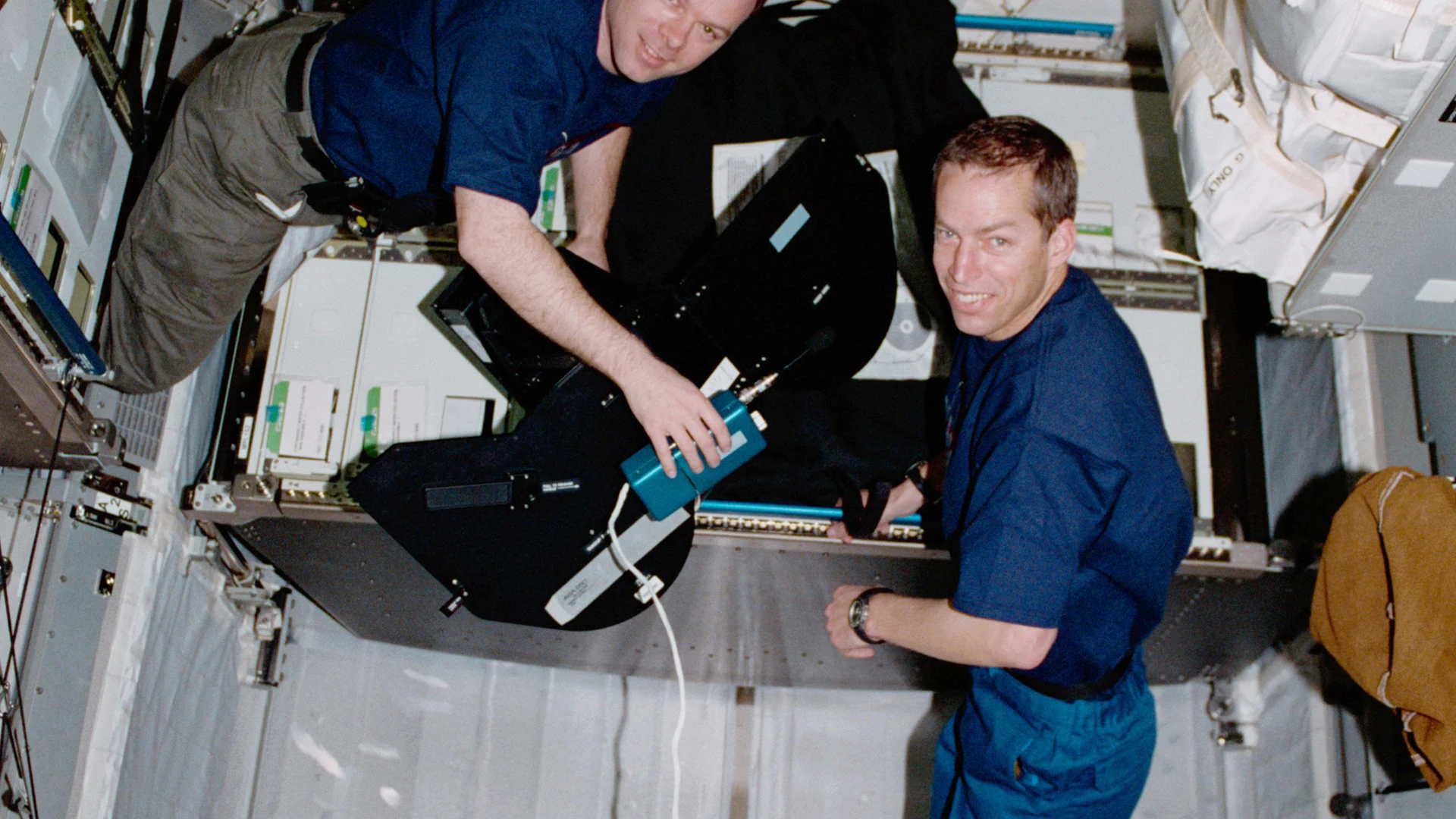 International Space Station (ISS) - free hd space wallpaper for desktop