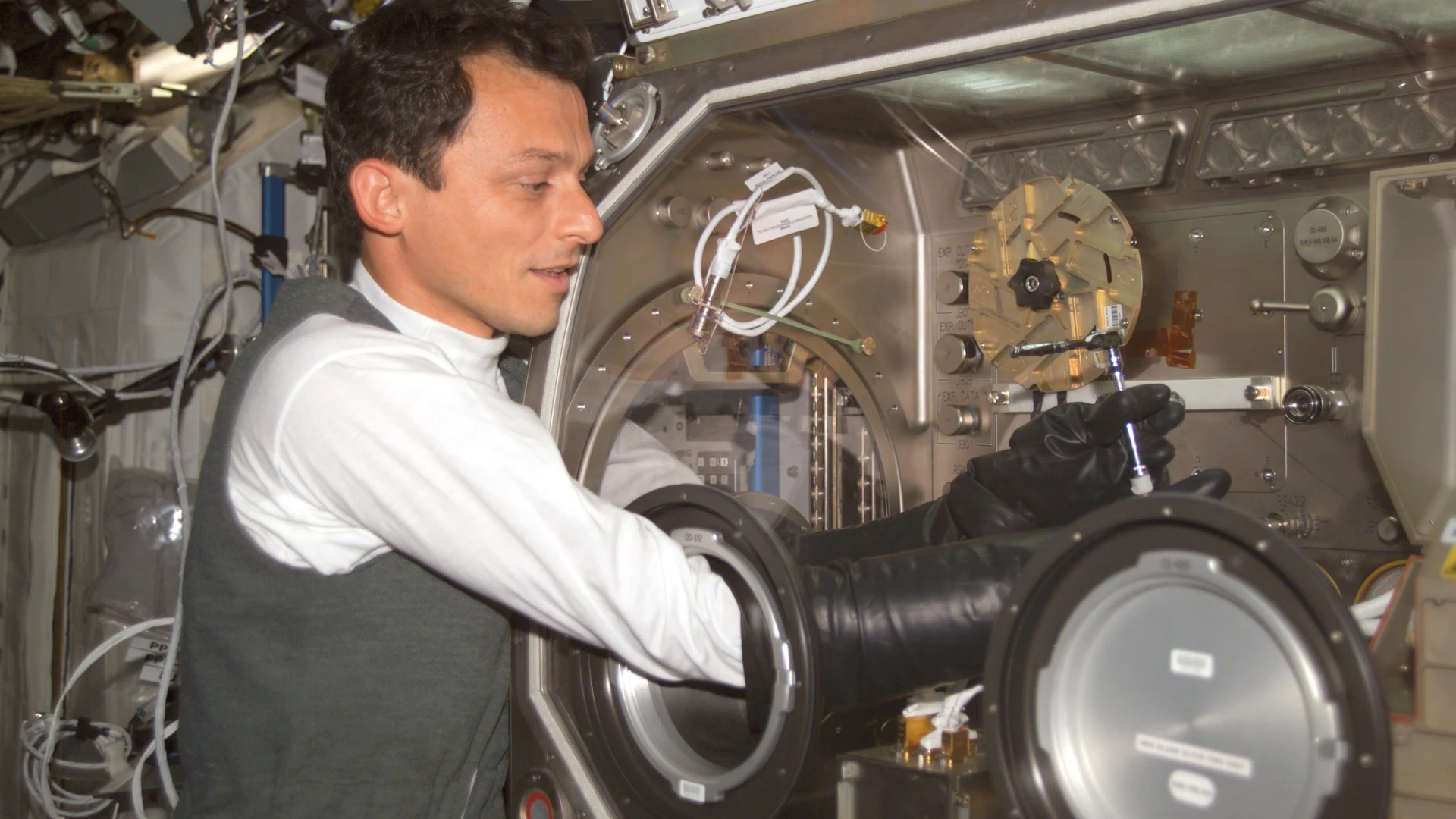 International Space Station (ISS) - free hd space wallpaper for desktop