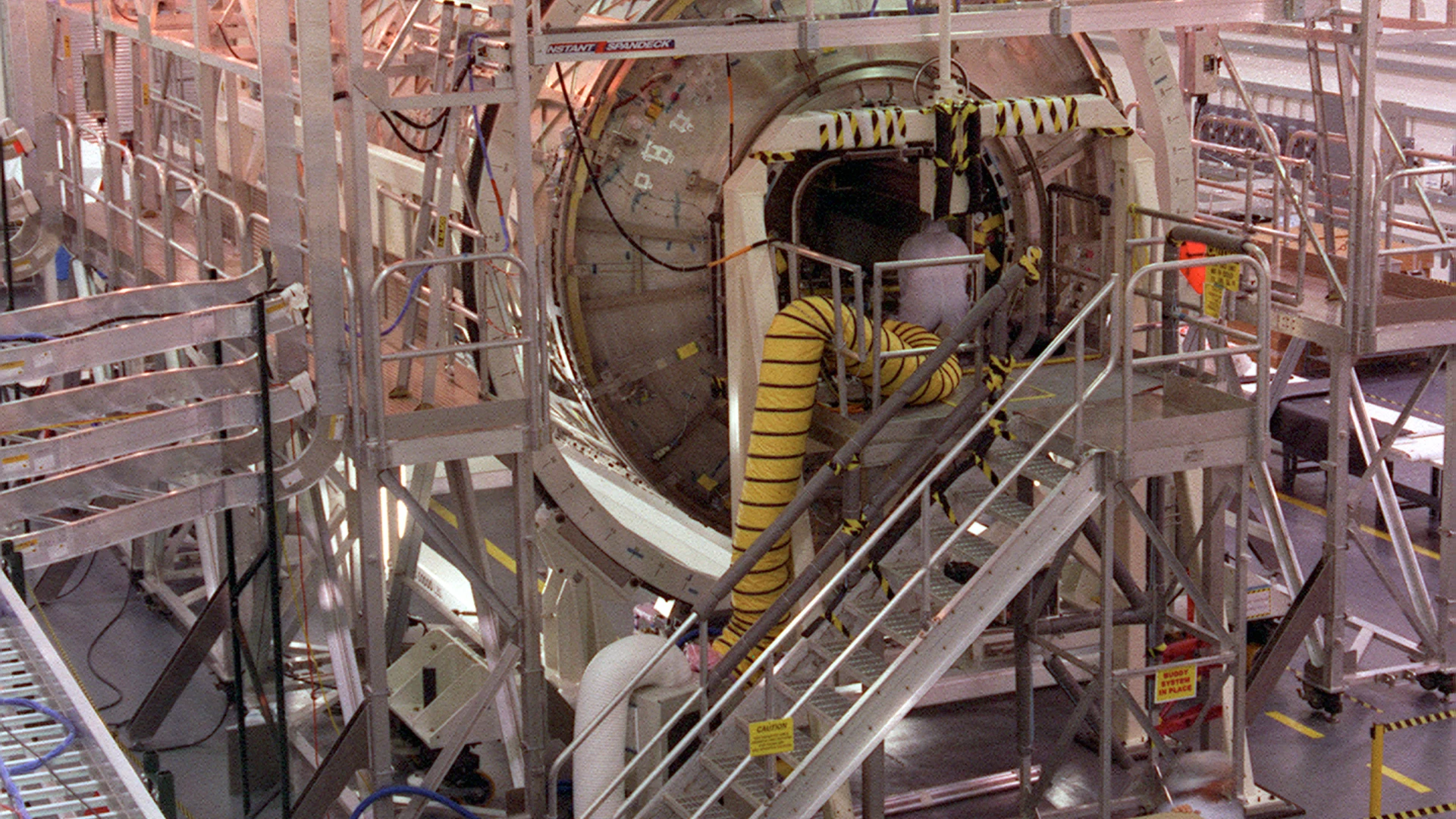 International Space Station (ISS) - free hd space wallpaper for desktop