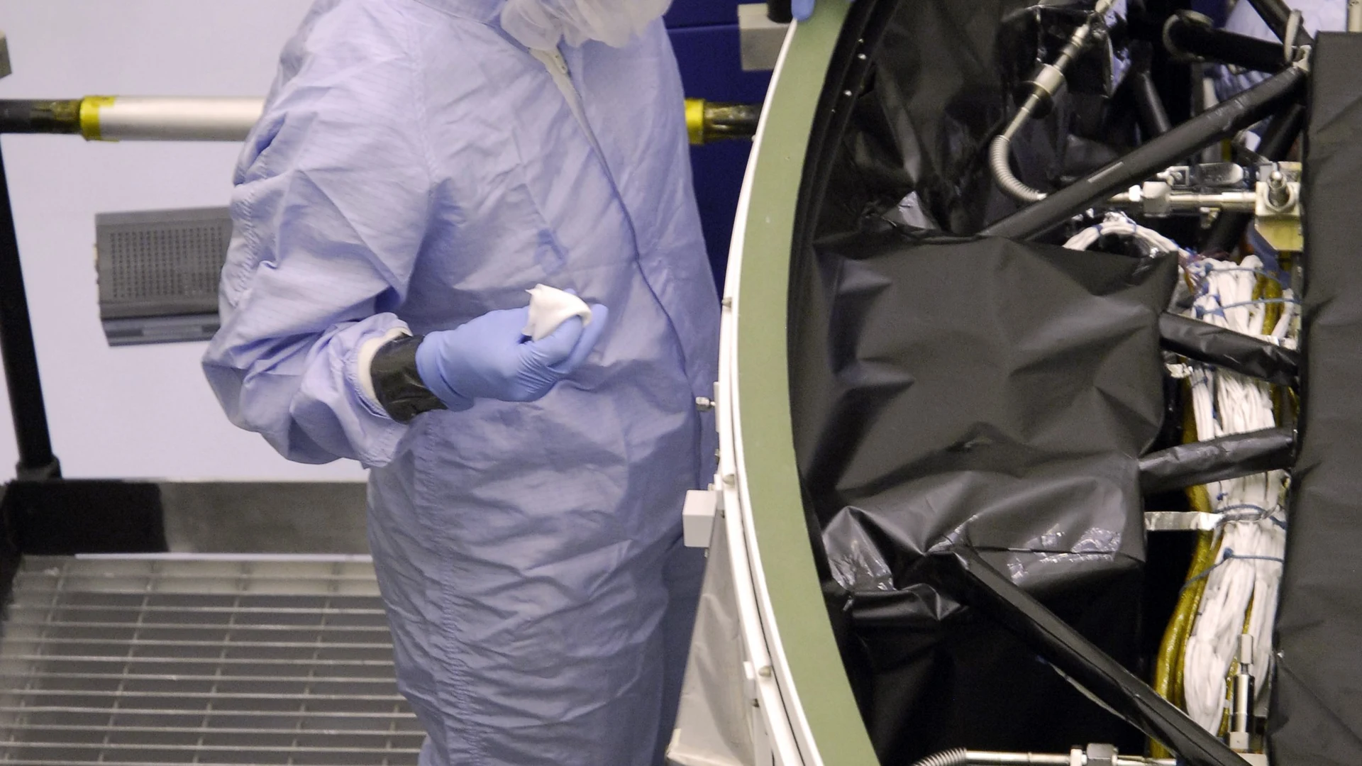 KSC-08pd2455 - free hd space wallpaper for desktop