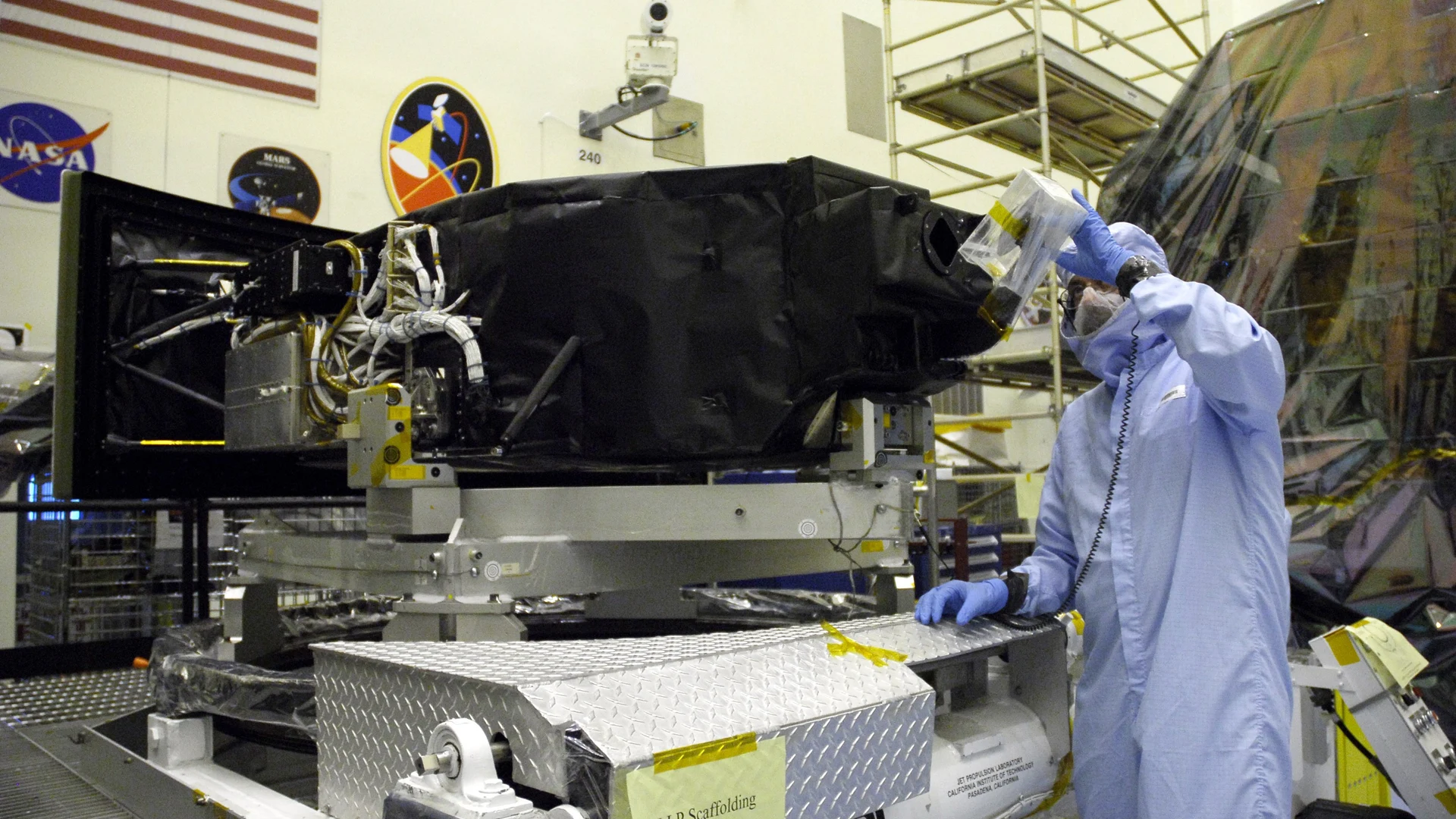 KSC-08pd2457 - free hd space wallpaper for desktop