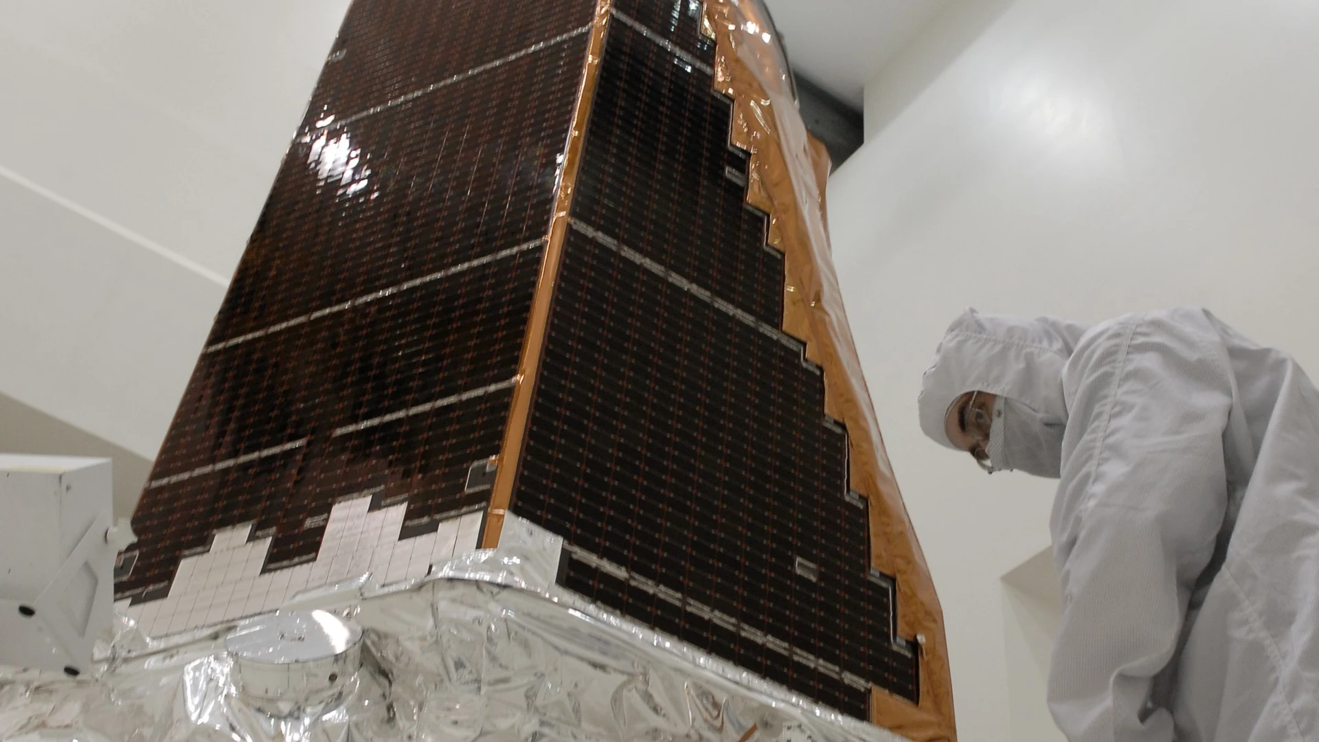 KSC-2009-1043 - free hd space wallpaper for desktop