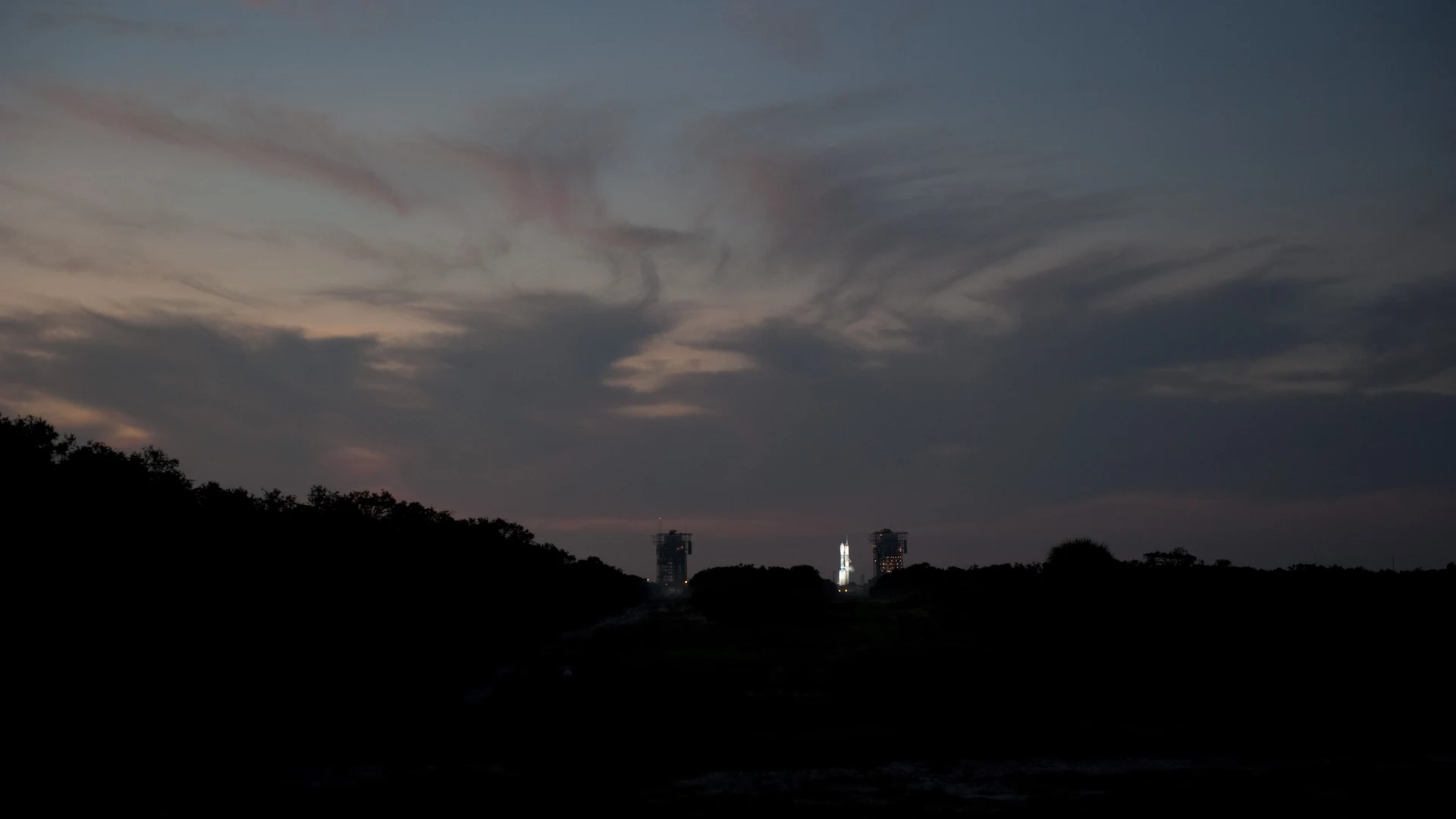 KSC-2011-6877 - free hd space wallpaper for desktop