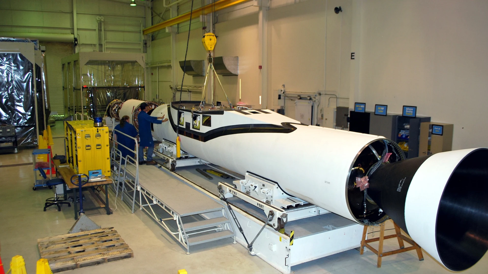 KSC-2011-6952 - free hd space wallpaper for desktop