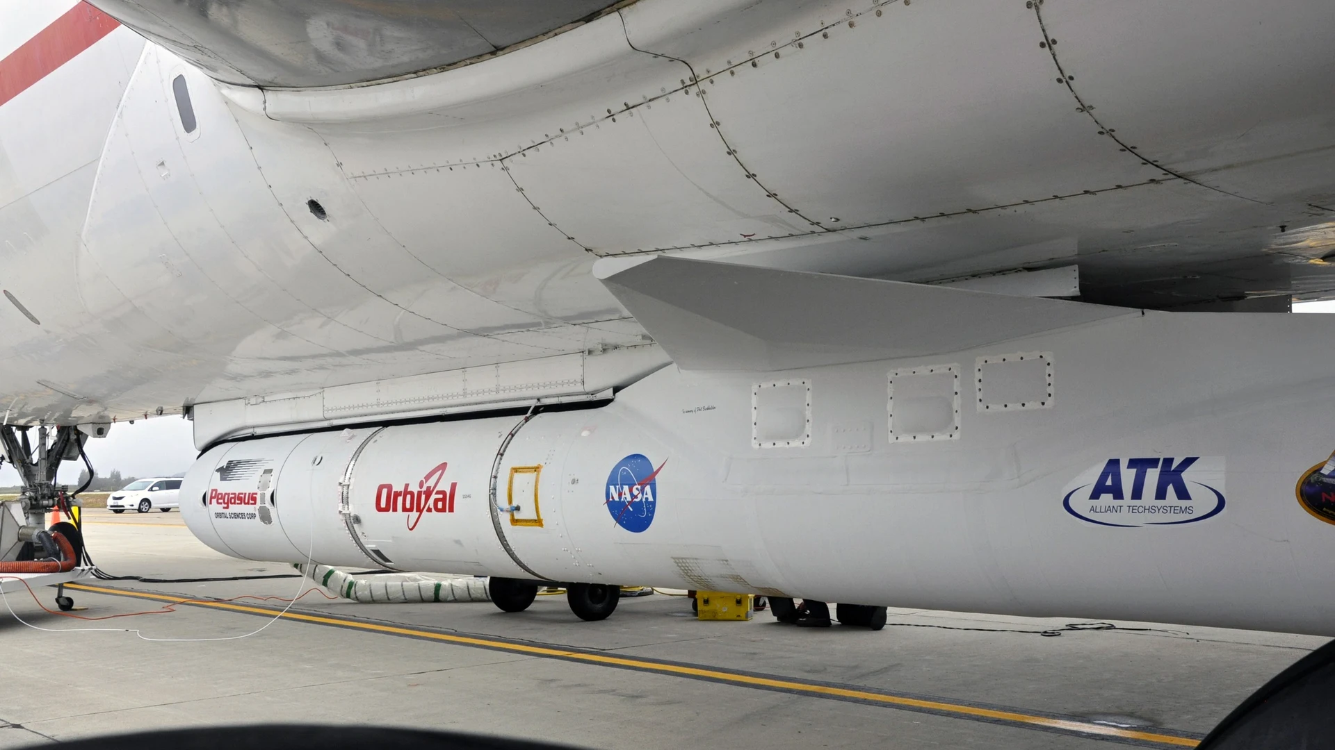 KSC-2012-3167 - free hd space wallpaper for desktop