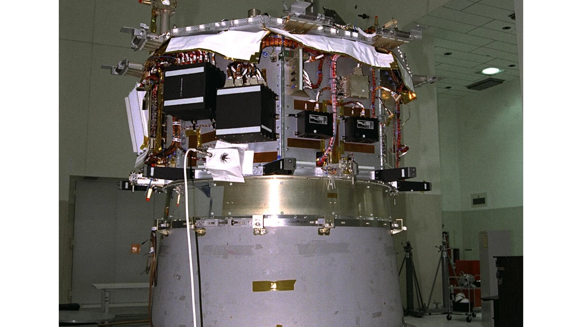 KSC-97PC905 - free hd space wallpaper for desktop