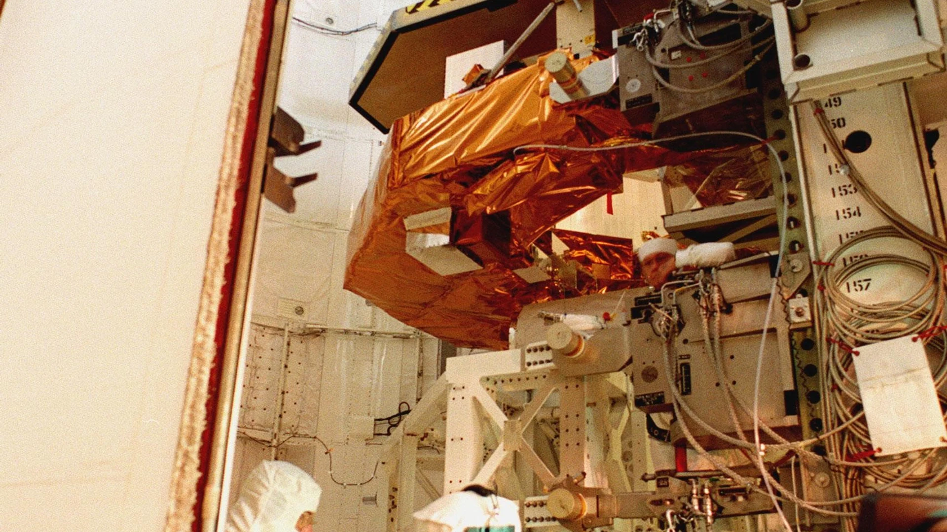 KSC-98pc1184 - free hd space wallpaper for desktop