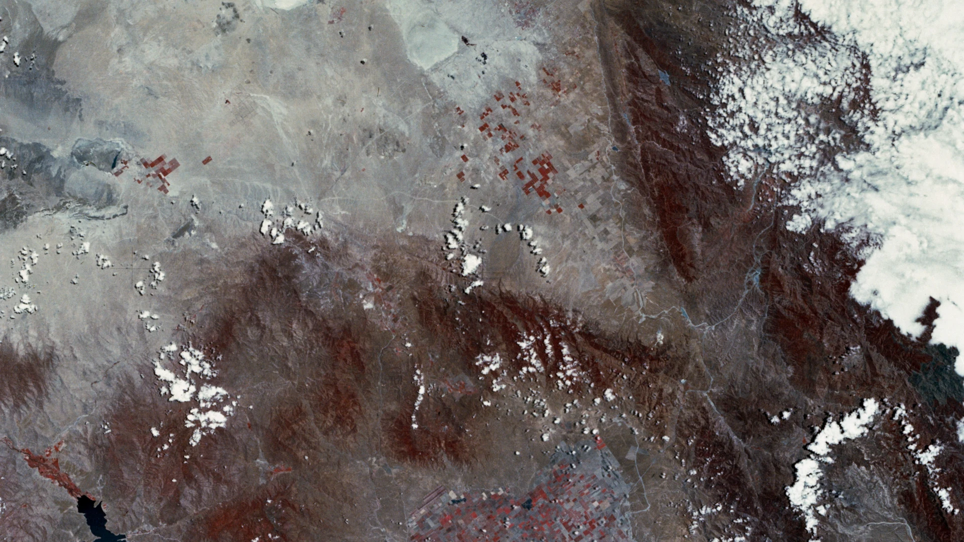 Mojave Desert, California - free hd space wallpaper for desktop