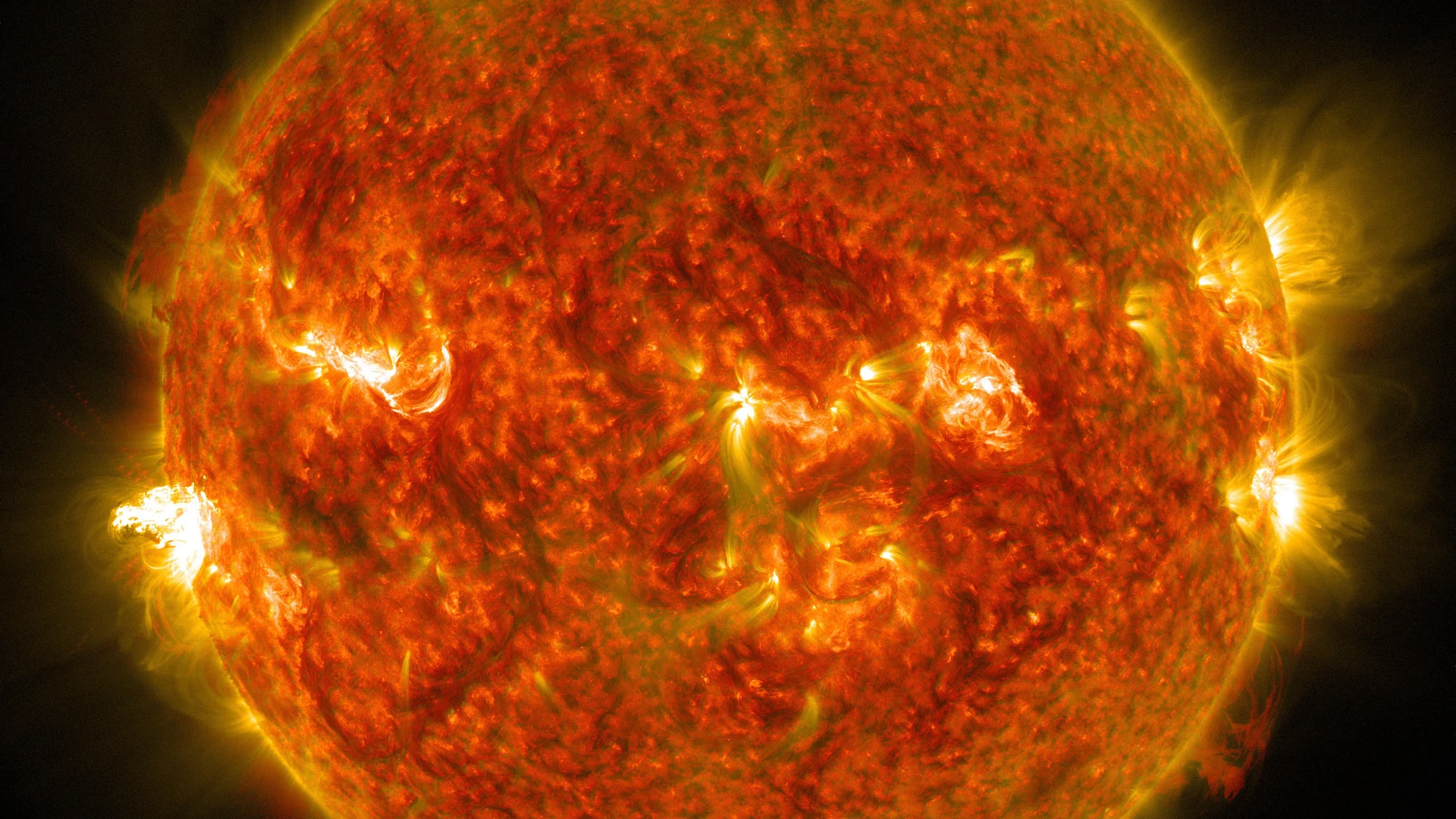 NASA Captures Images of a Late Summer Flare - free hd space wallpaper for desktop