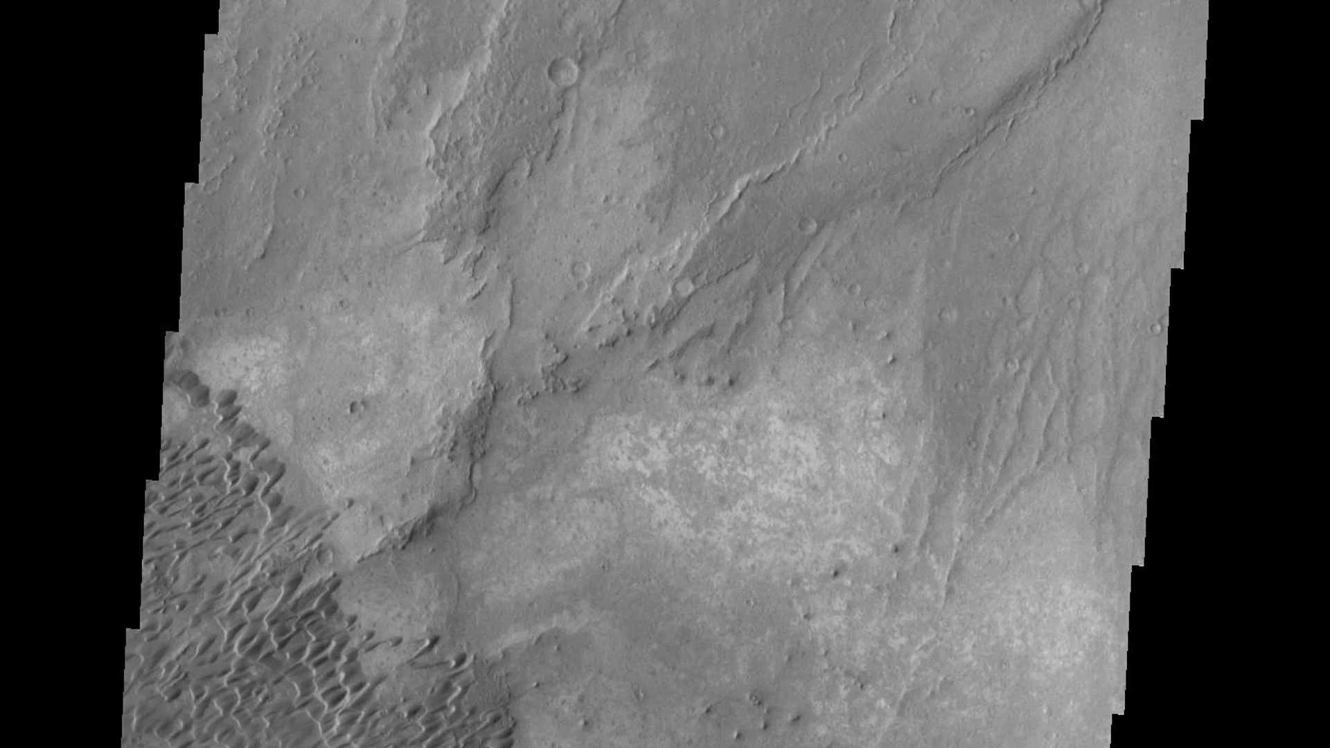 Nili Patera Dunes - free hd space wallpaper for desktop