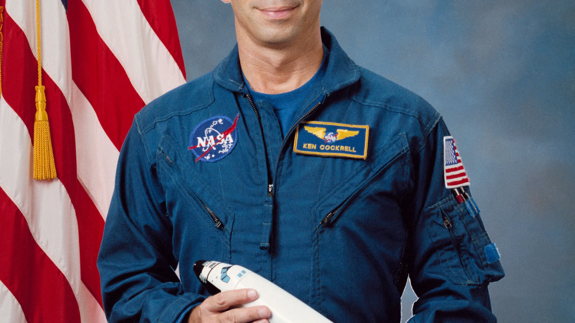 Official portrait of astronaut candidate Kenneth D. Cockrell - free hd space wallpaper for desktop