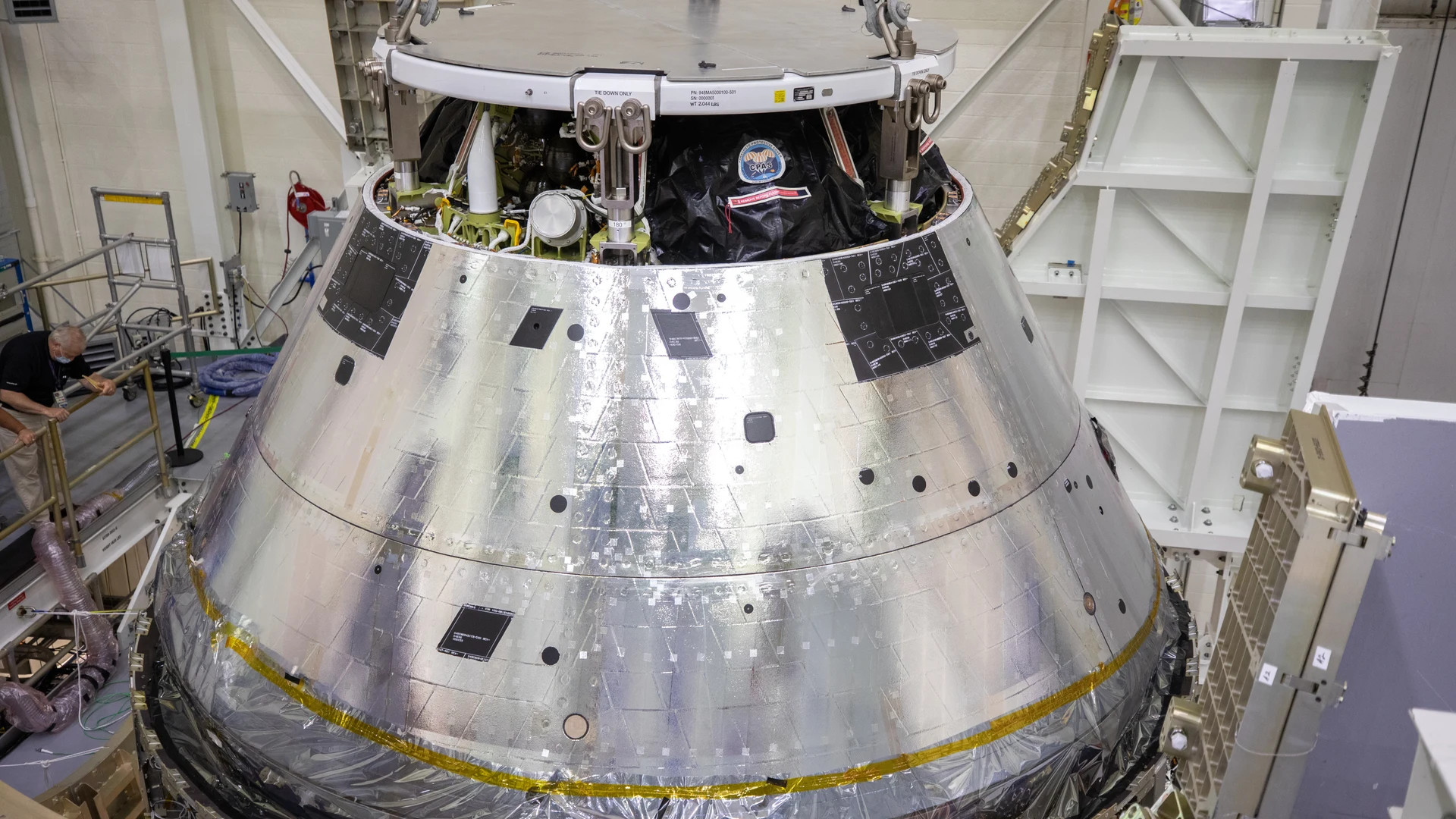 Orion Spacecraft Adapter (SA) Cone Install - free hd space wallpaper for desktop