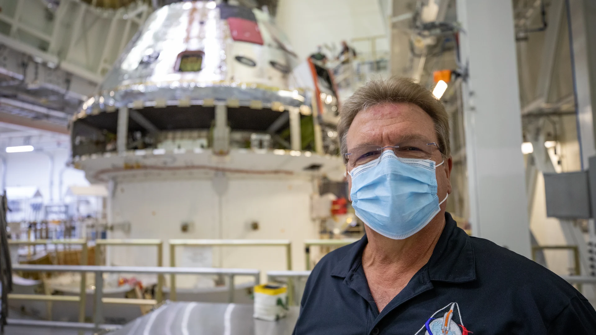 Orion Spacecraft Adapter (SA) Cone Install - free hd space wallpaper for desktop